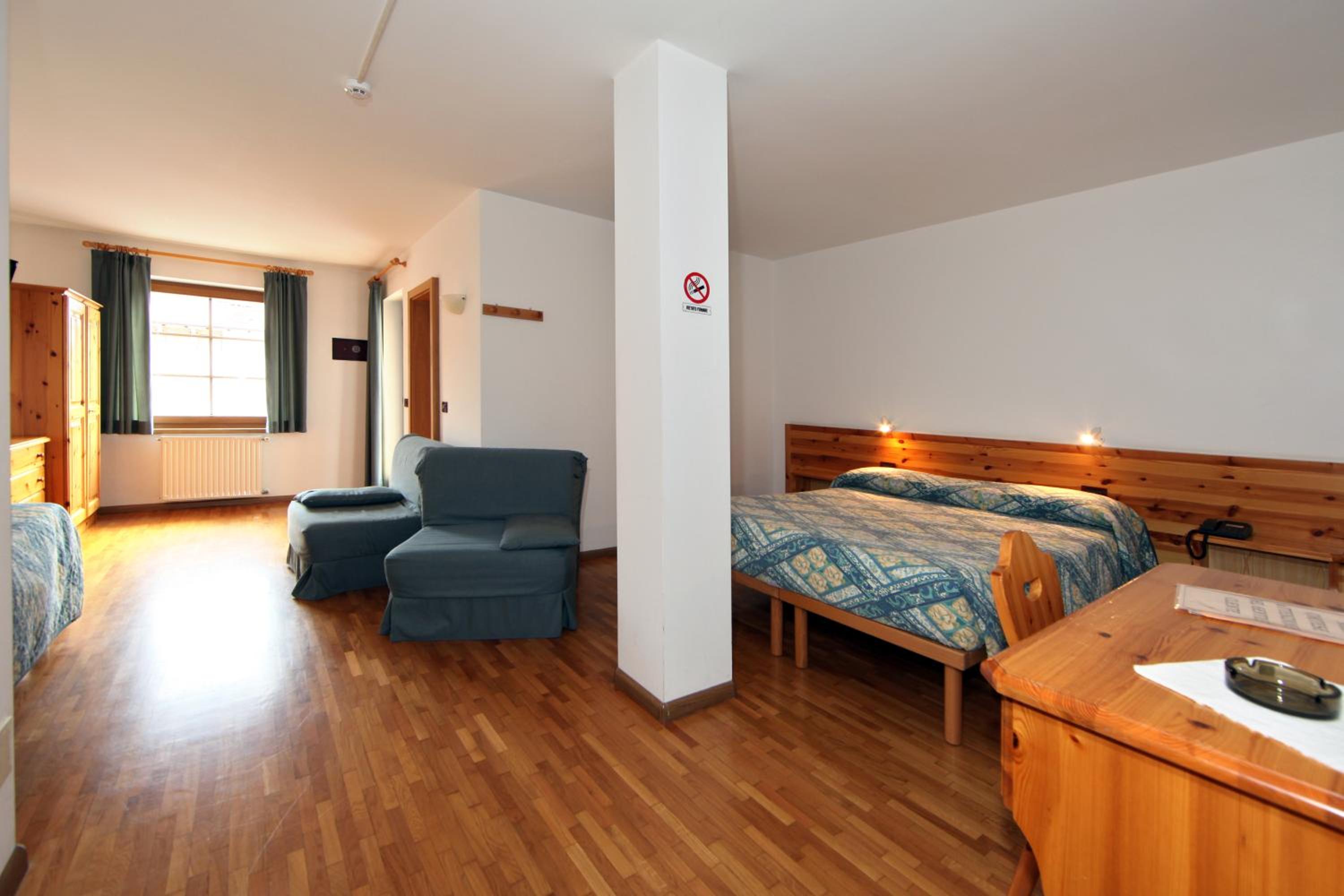 Double or Twin Room photo 1