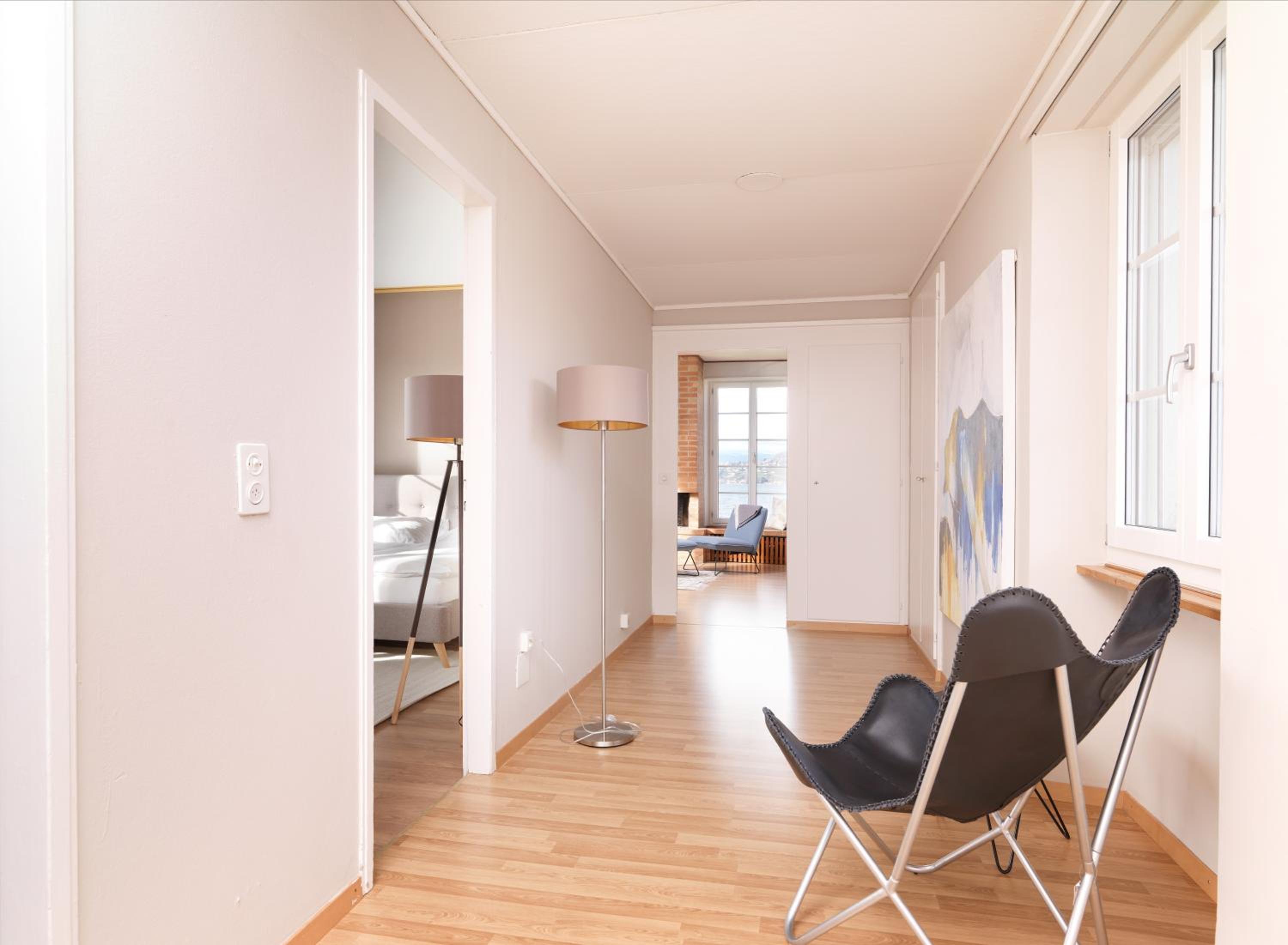 Apartment with Lake View photo 2