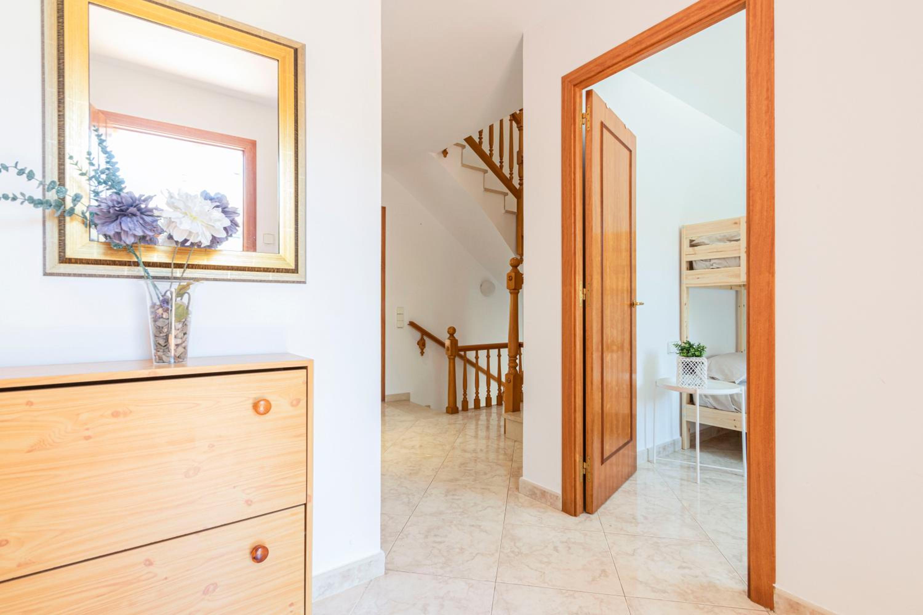 Casa de Seis Habitaciones