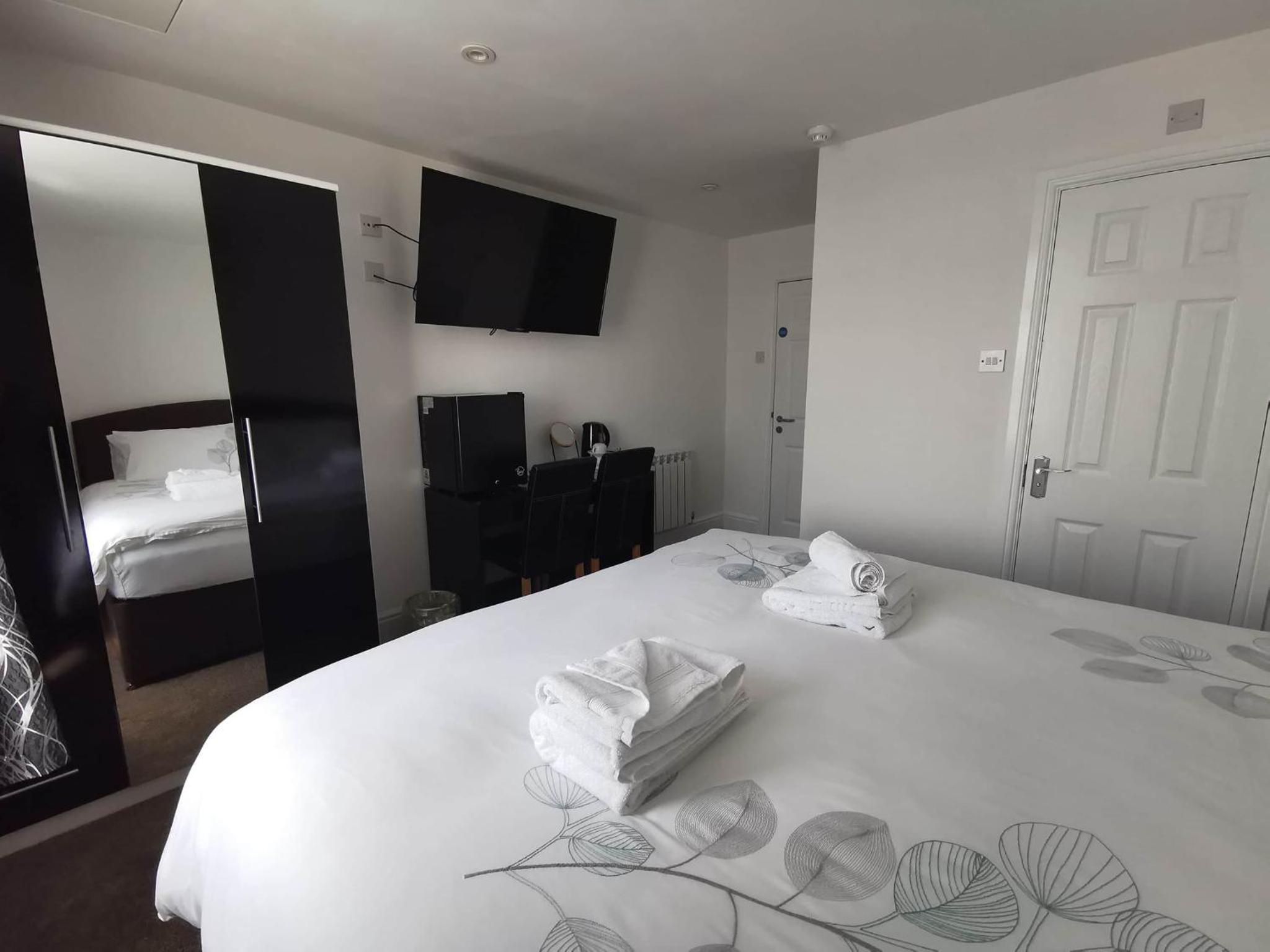 Superior King Room photo 2
