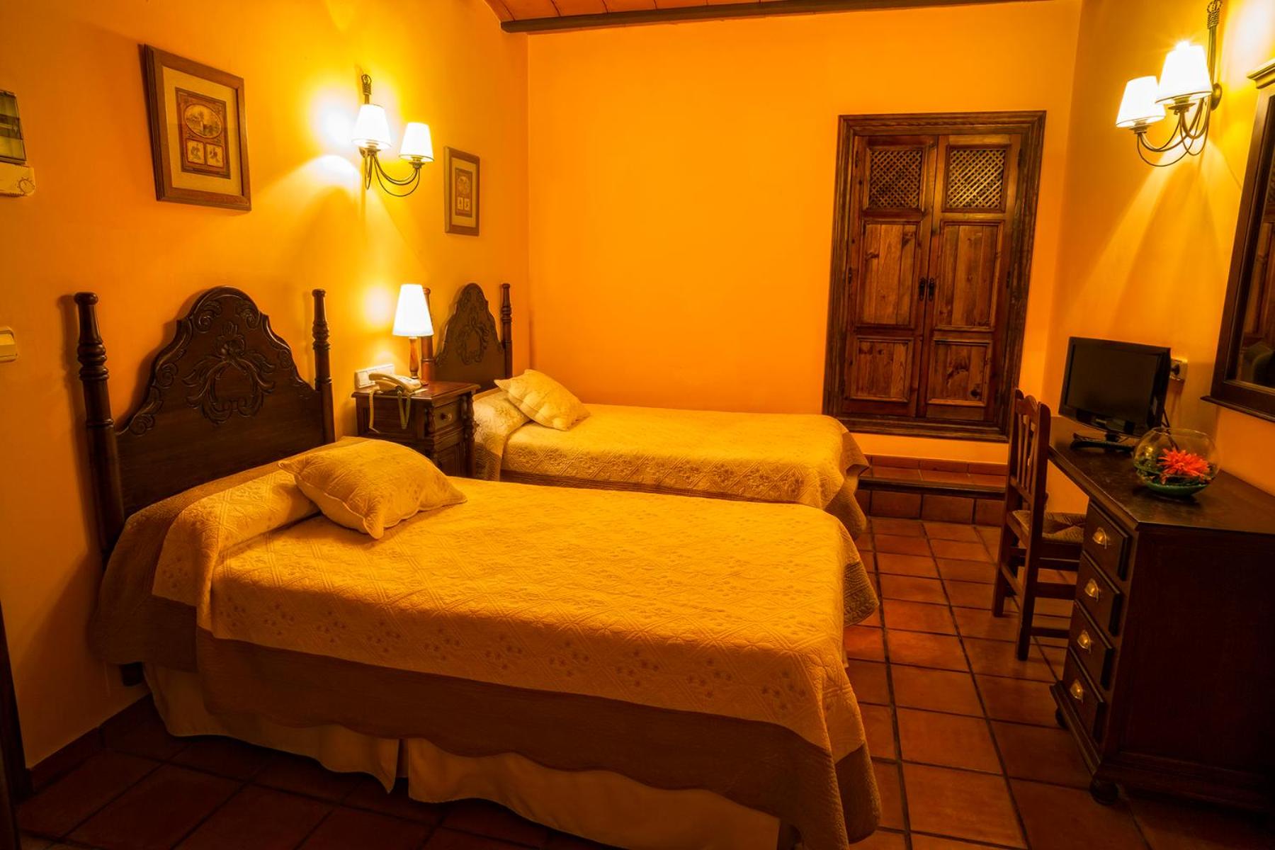 Double Room photo 3