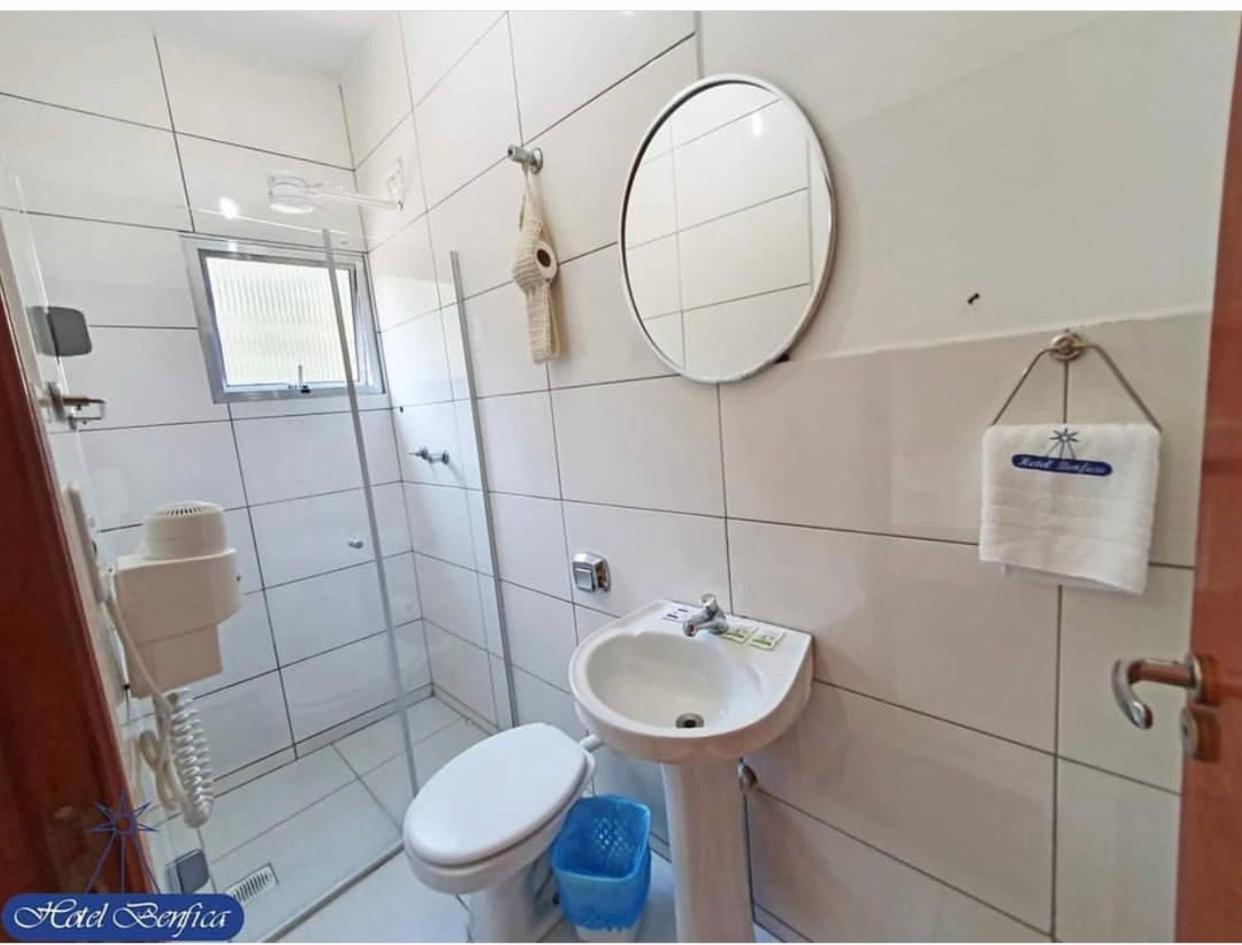 Standard Triple Room - Photo 6
