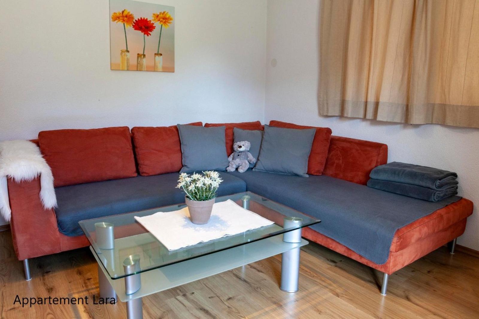 Three-Bedroom Apartment photo 1