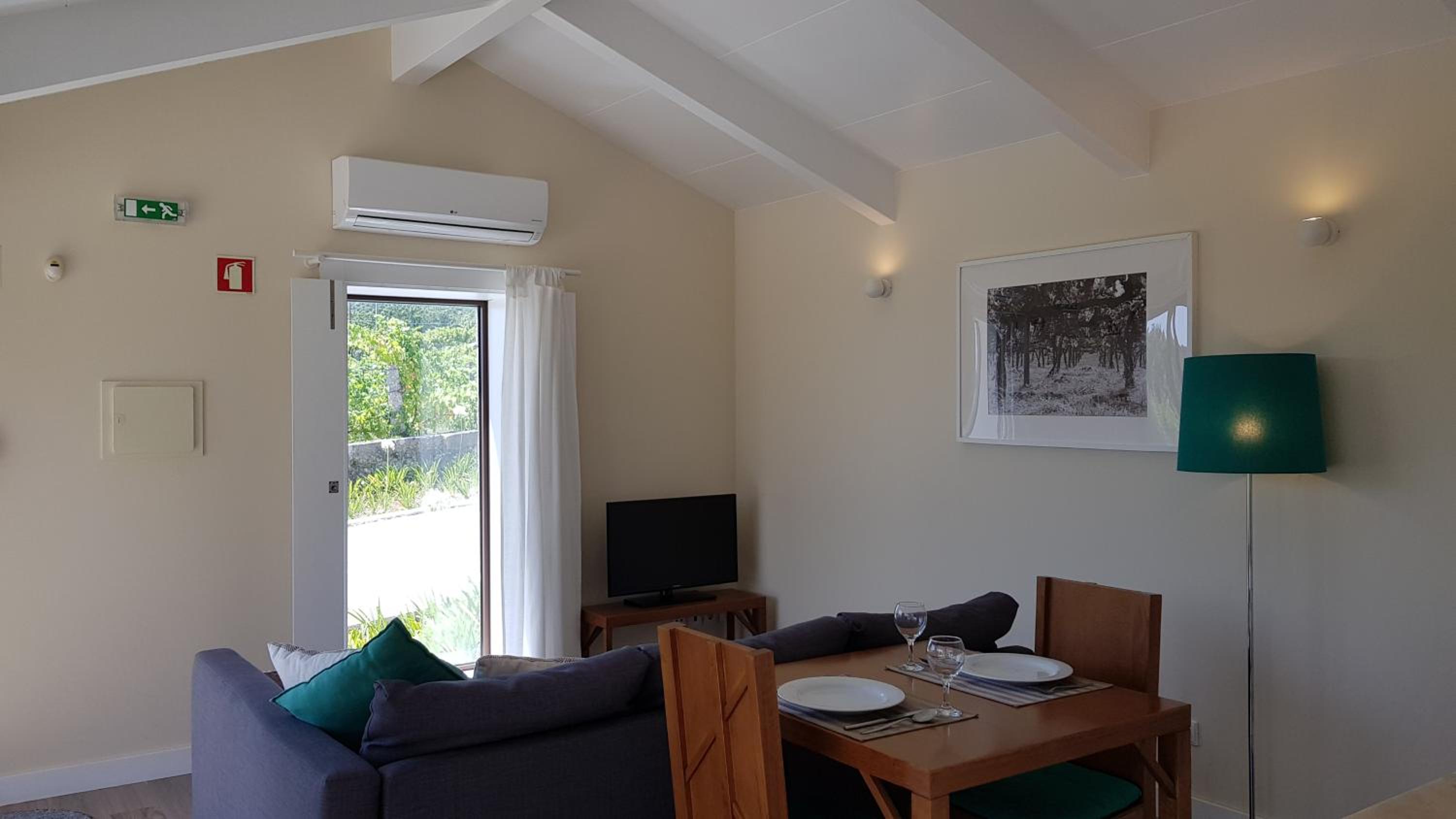 Apartment with Terrace photo 1