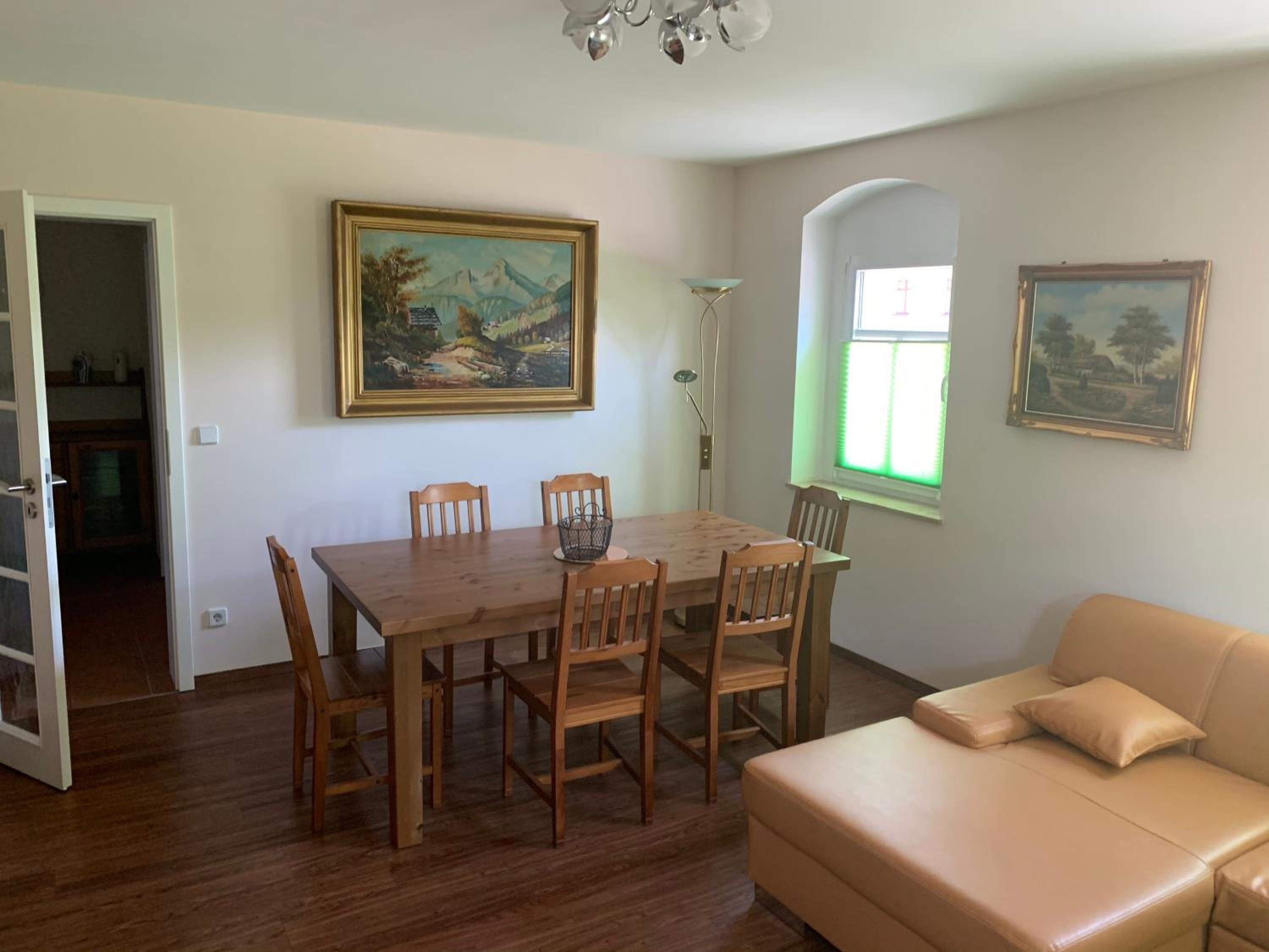 One-Bedroom Apartment - Photo 7