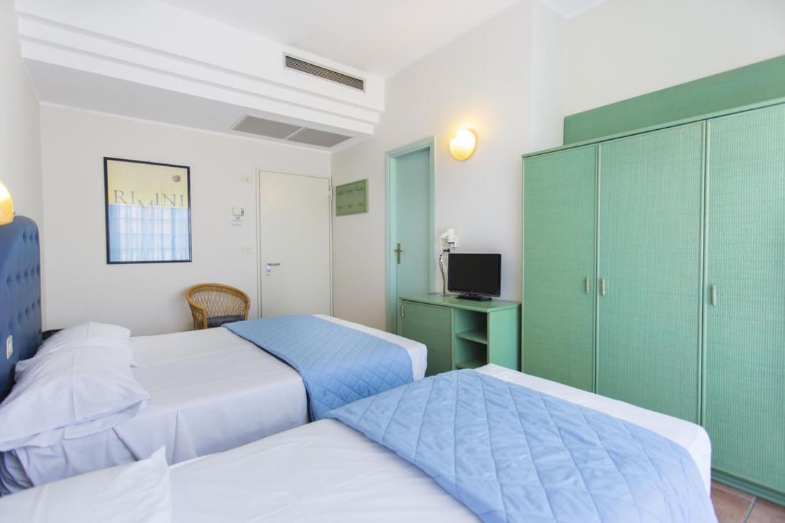 Deluxe Twin Room - Photo 3