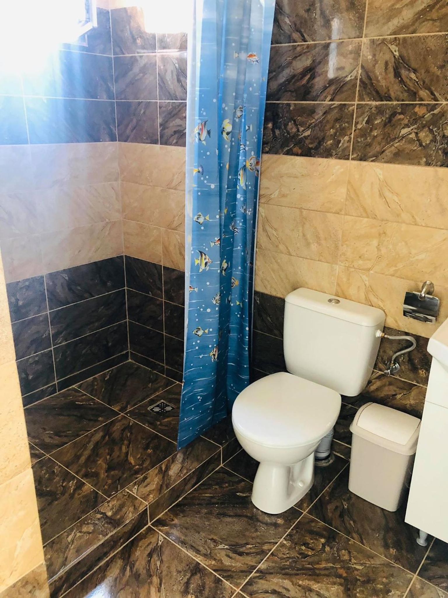 Triple Room with Private Bathroom photo 1
