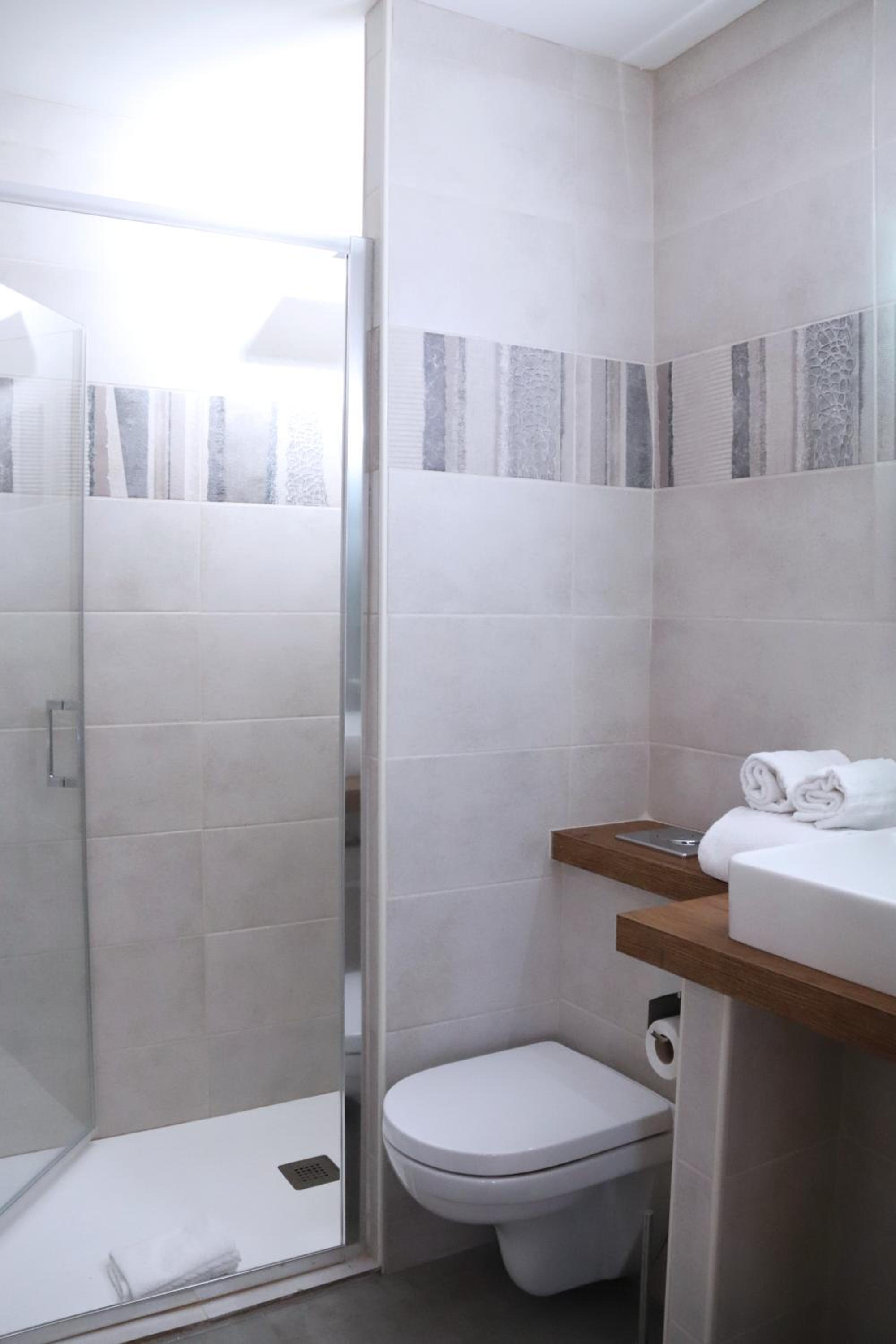Comfort Double or Twin Room - Photo 10