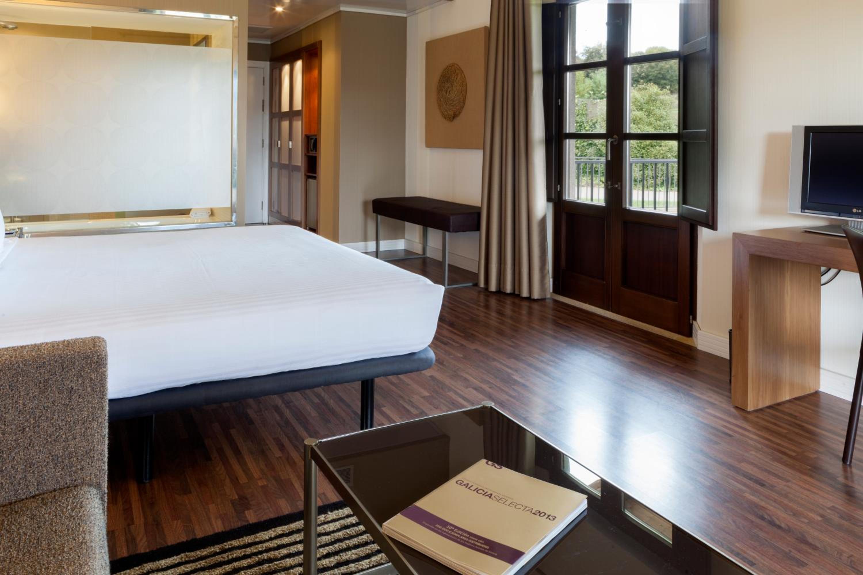 Deluxe Double Room with Terrace - Photo 5