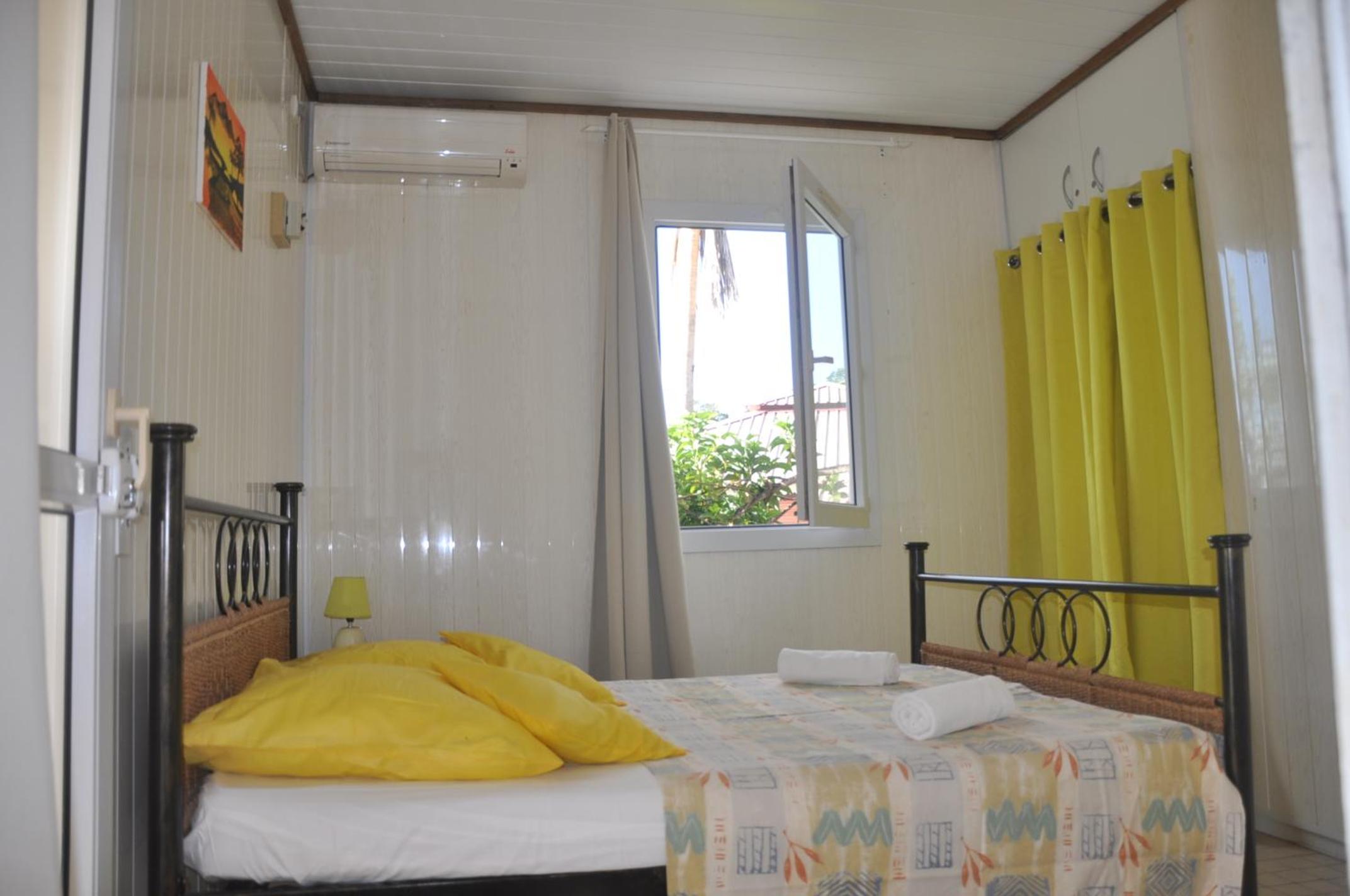 Two-Bedroom House photo 3