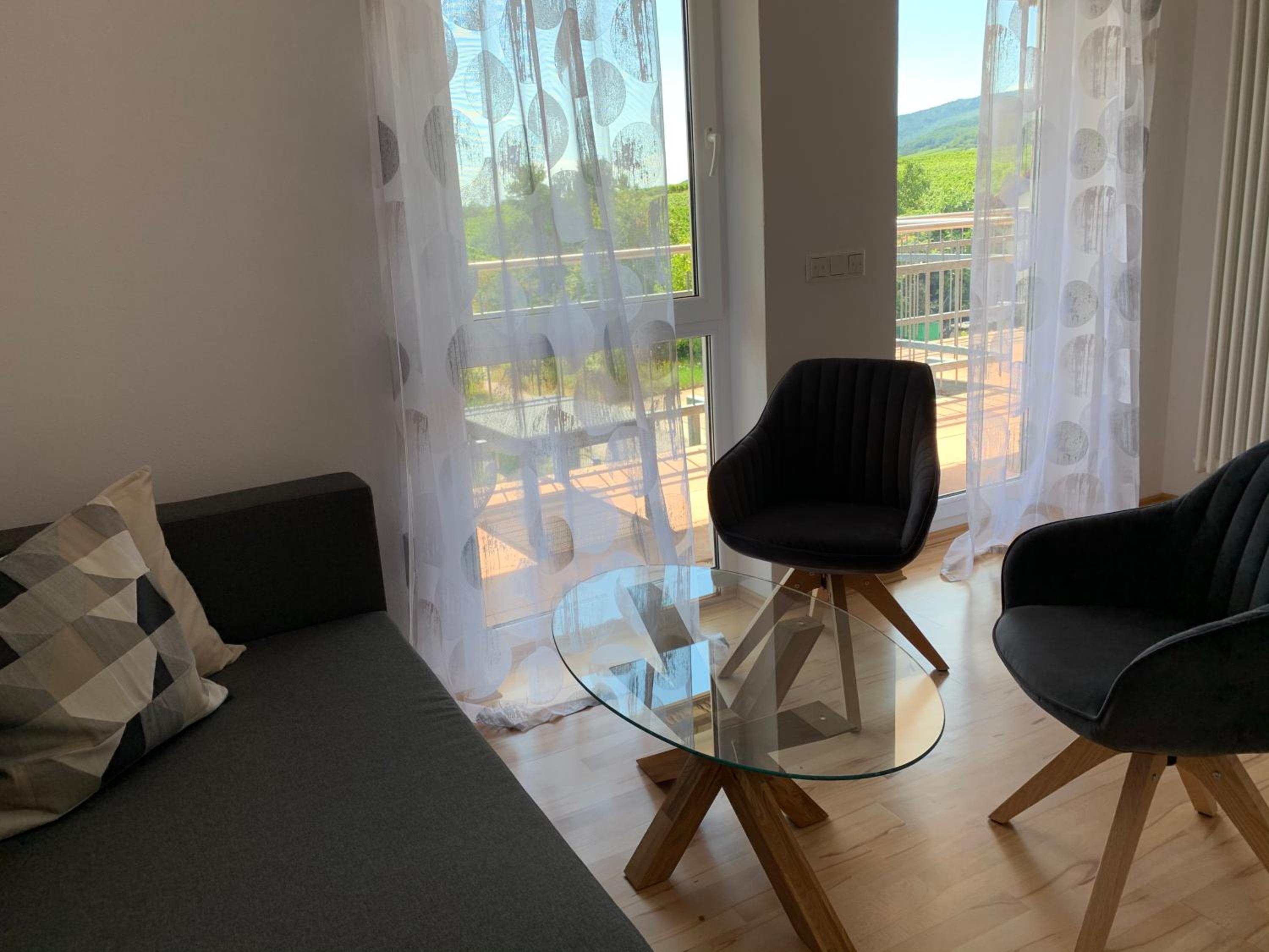 Deluxe Double Room with Balcony photo 3