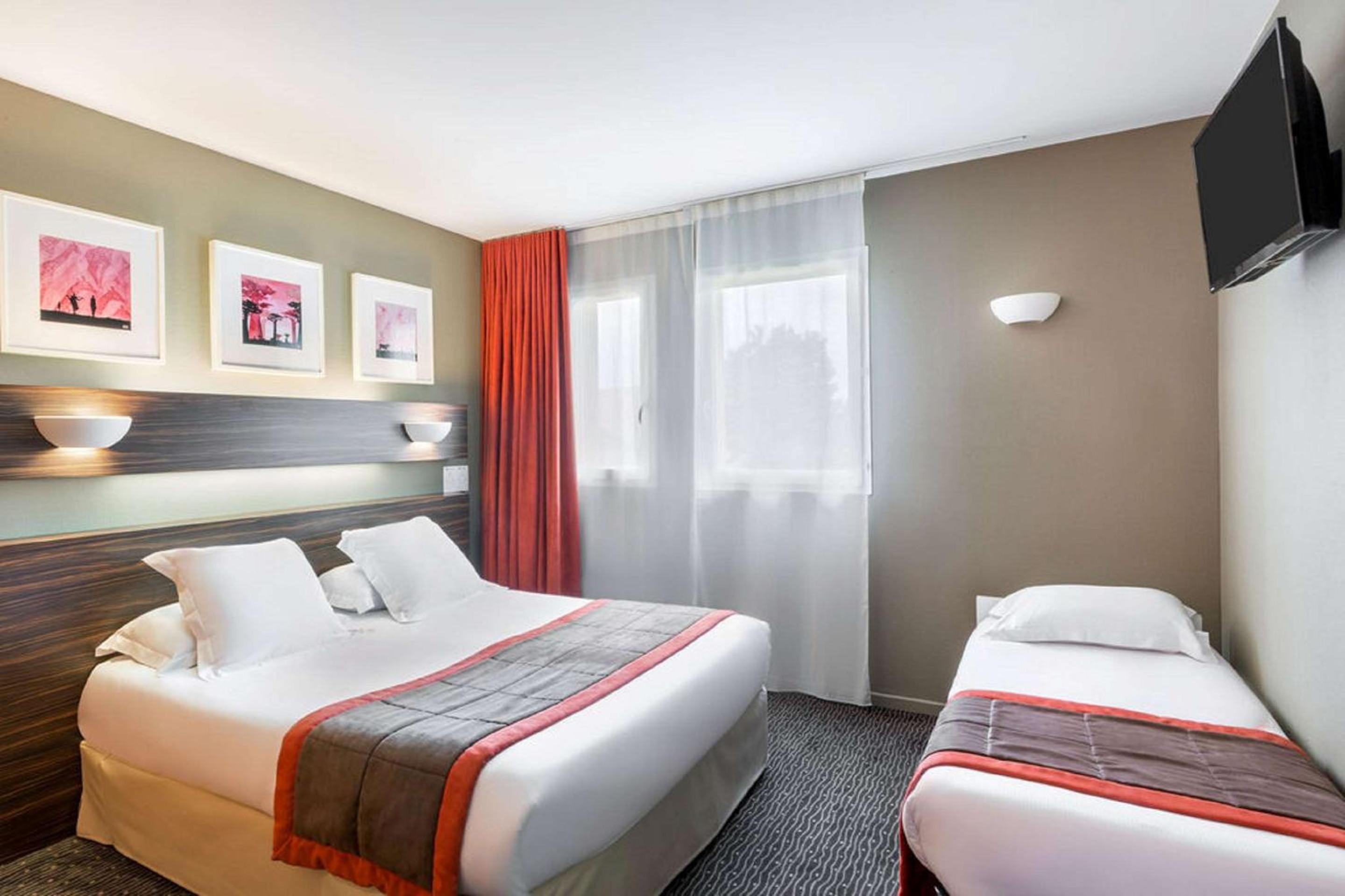 Executive Queen Room - Photo 1