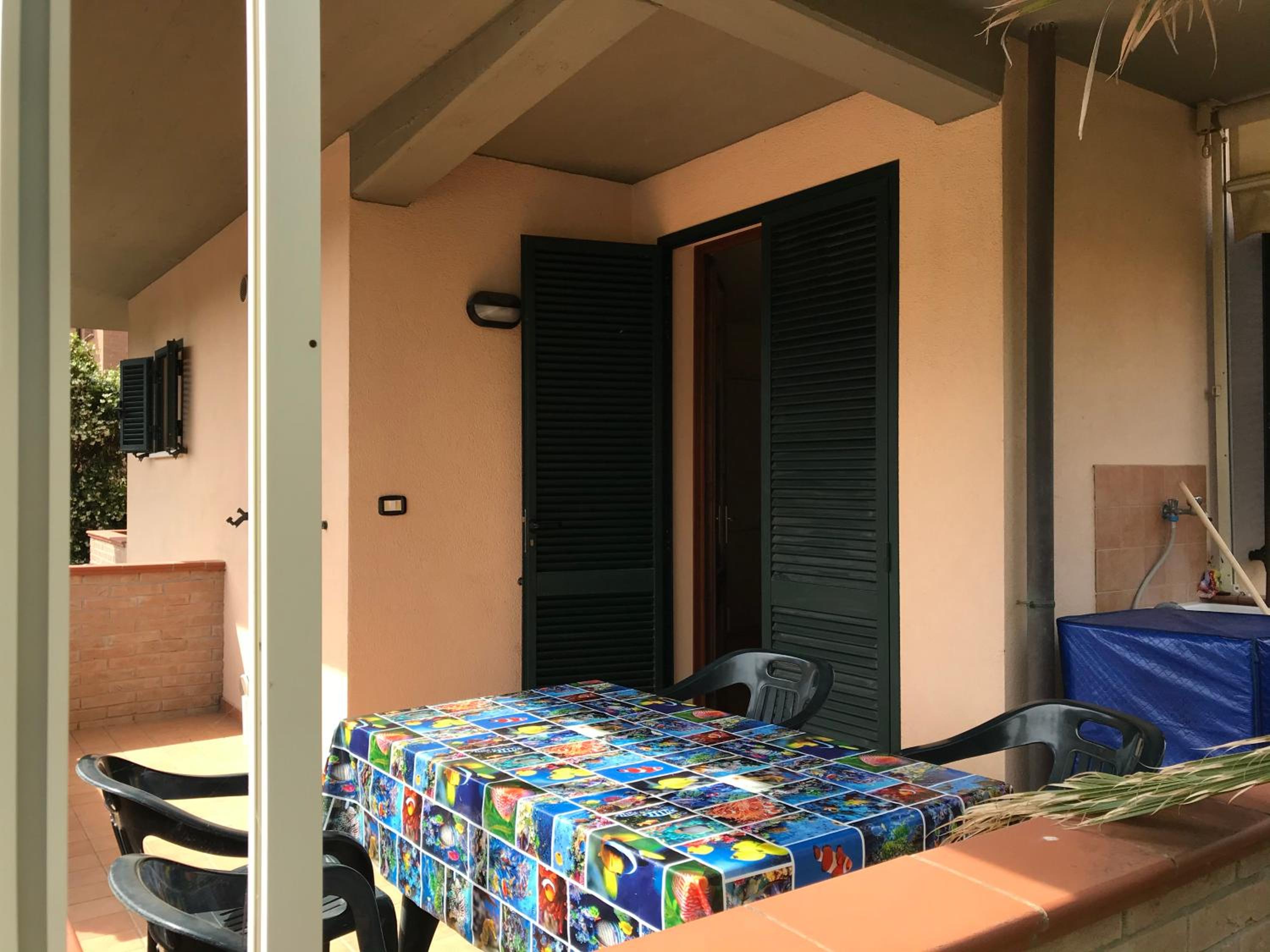 Two-Bedroom House photo 3