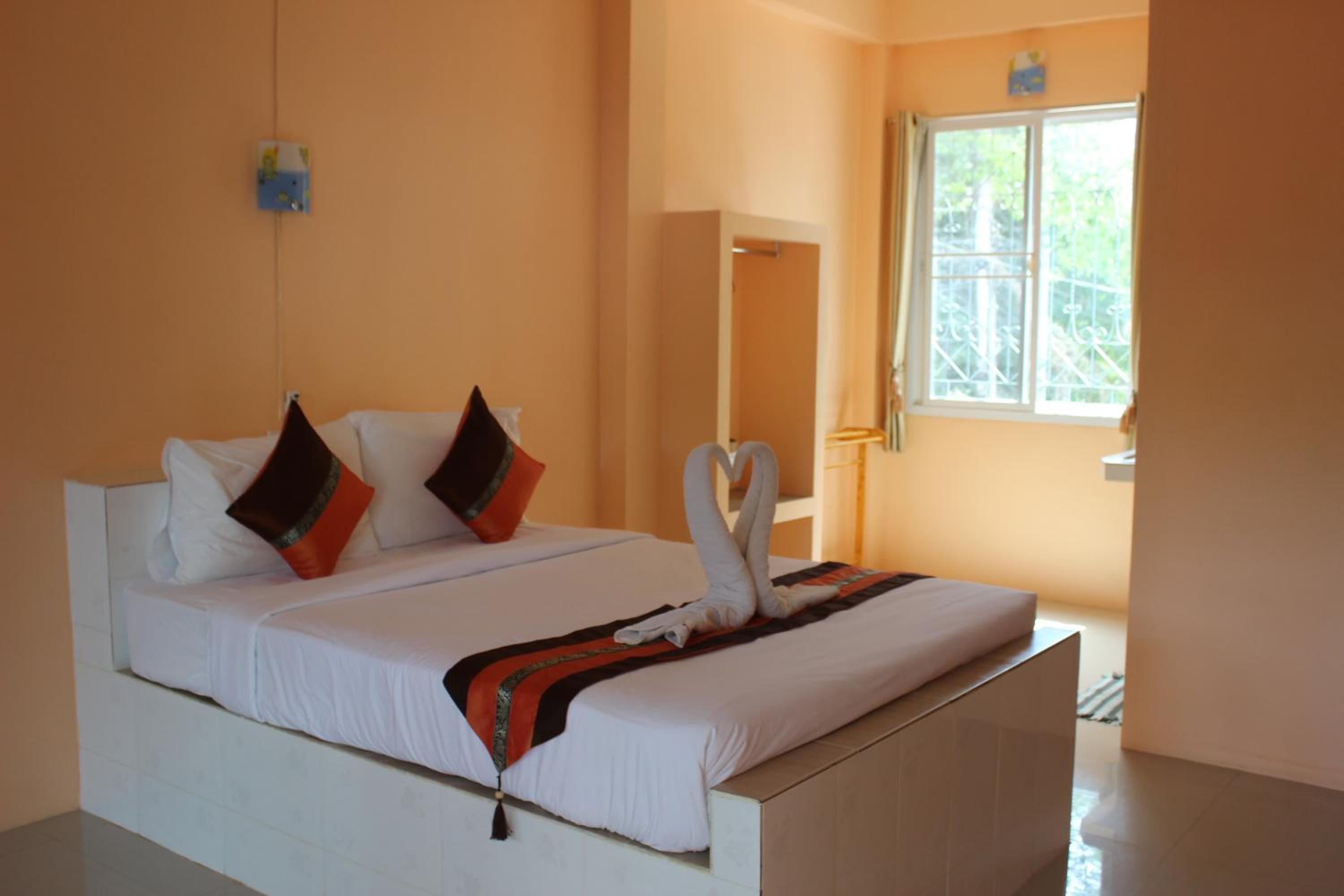 Standard Double Room with a/c - Ground Floor - Photo 2