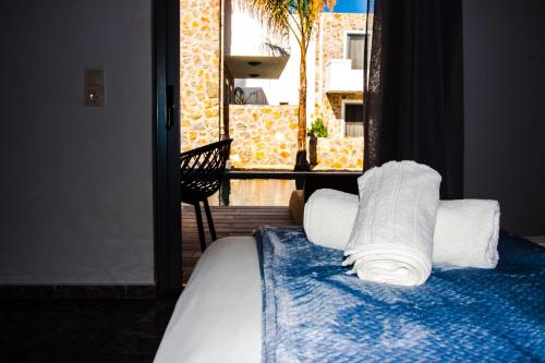 Double Room with Shared Pool photo 1