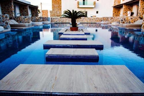 Double Room with Shared Pool photo 3