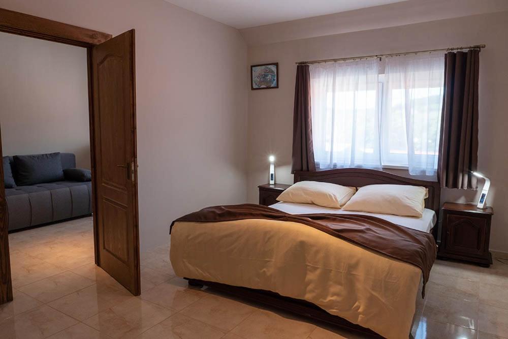 Superior Queen Room - Photo 1