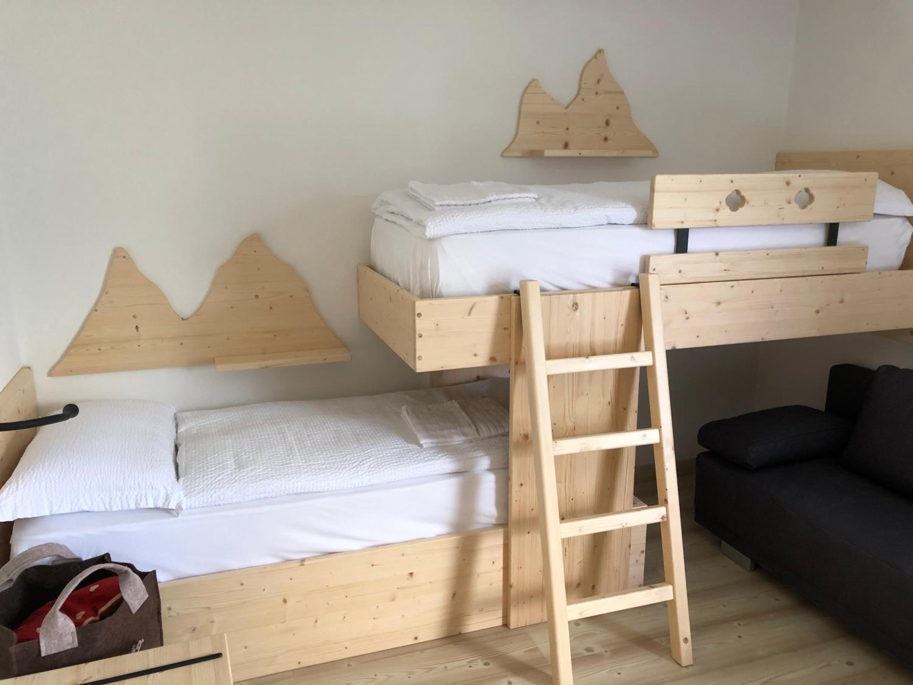 Quadruple Room - Photo 9