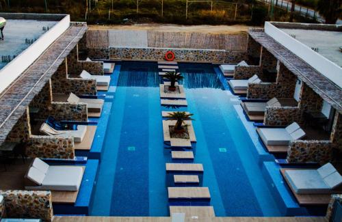 Double Room with Shared Pool photo 2