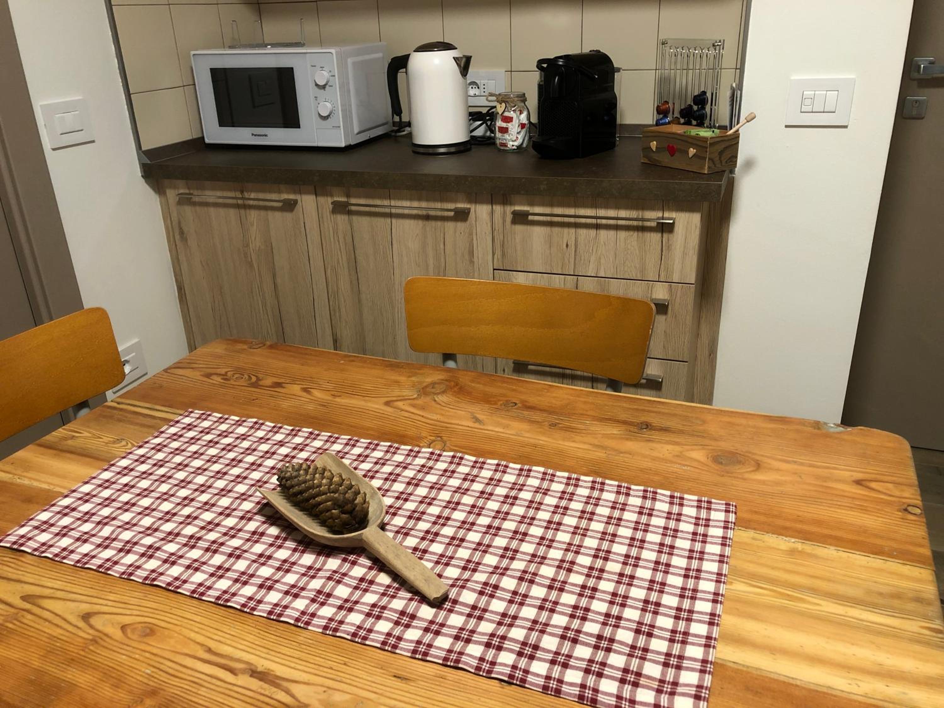 Quadruple Room - Photo 26