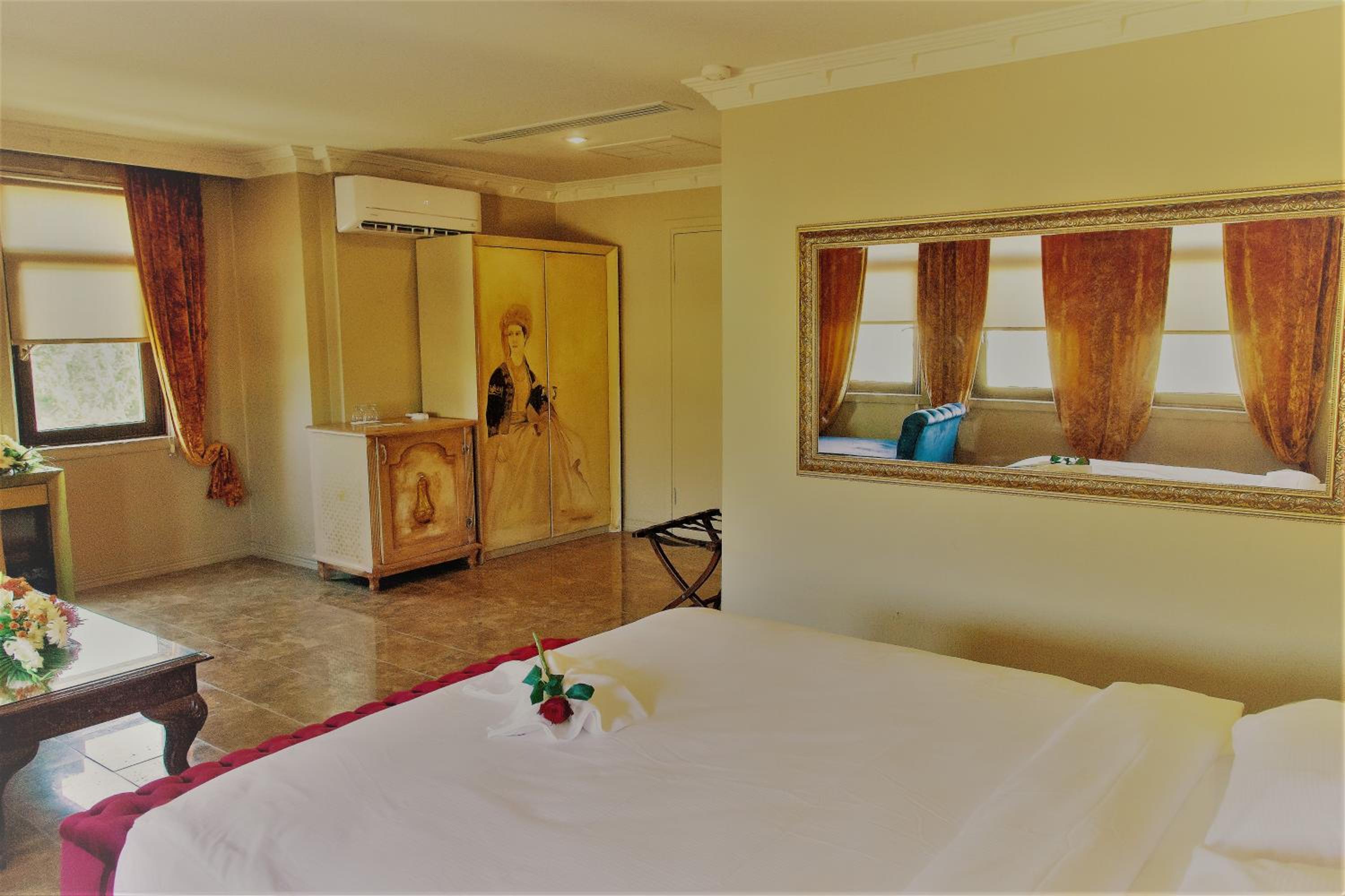 Junior Suite - Photo 1