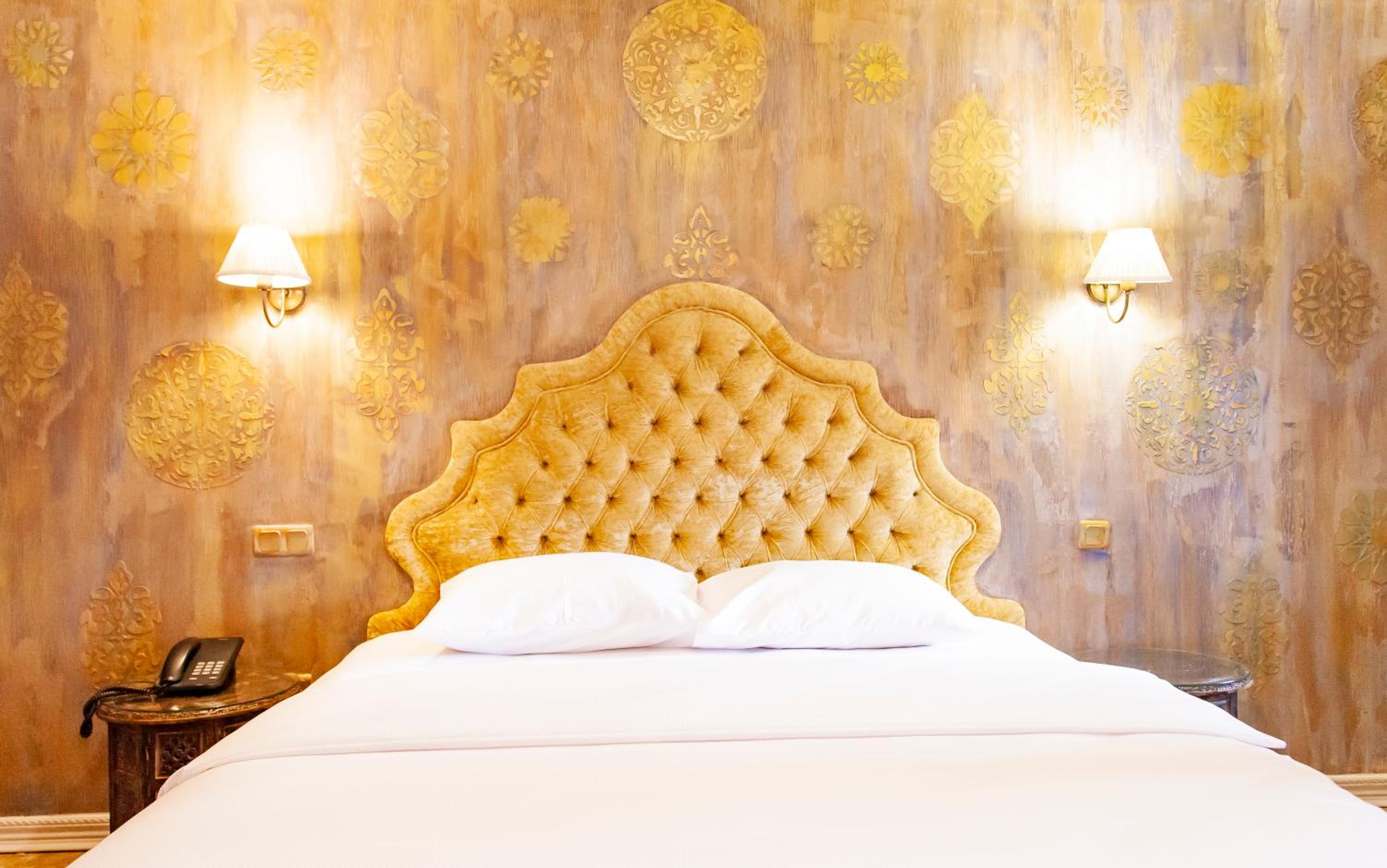 Deluxe Double Room - Photo 7