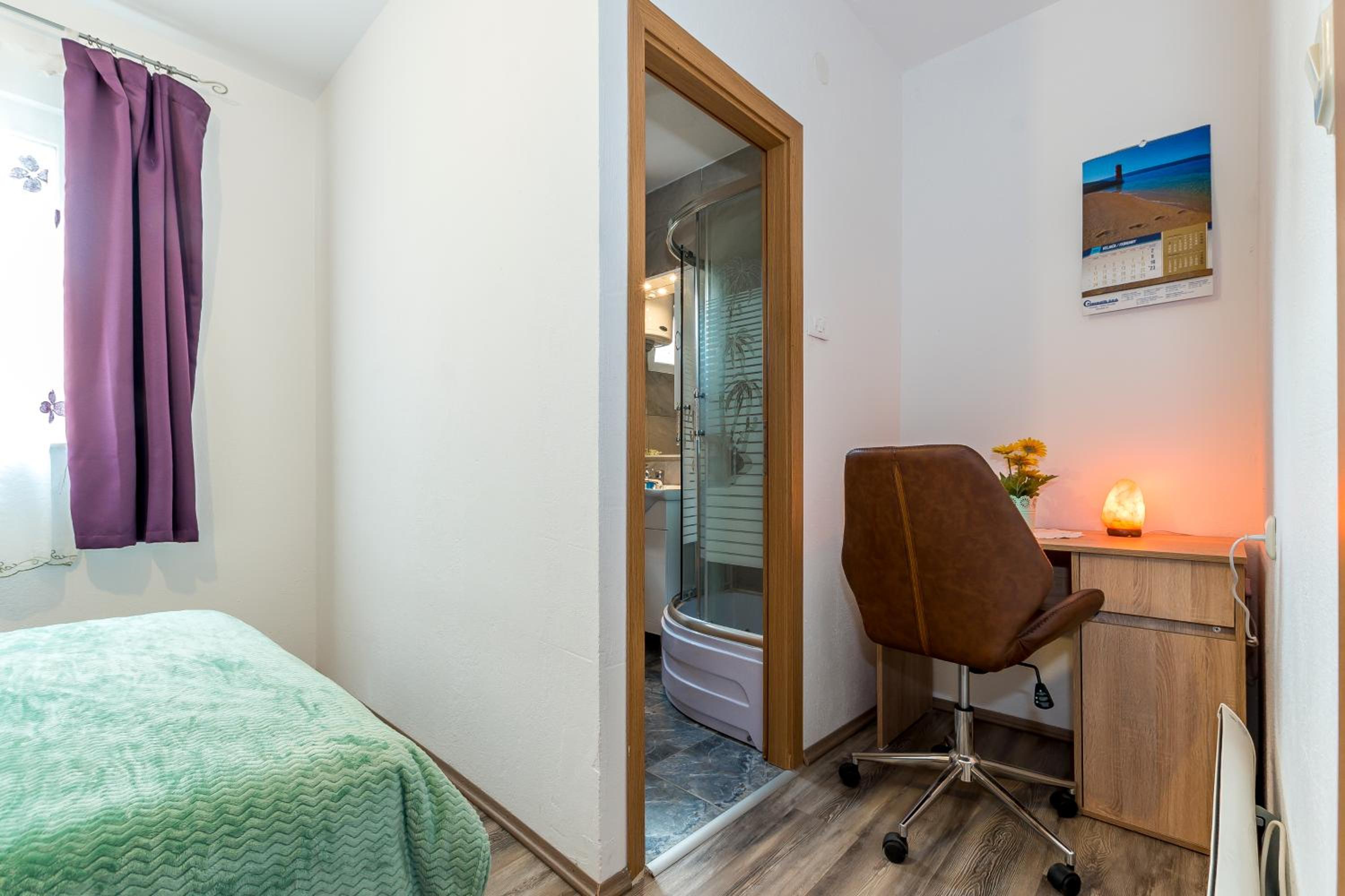 Deluxe Double Room with Balcony photo 1