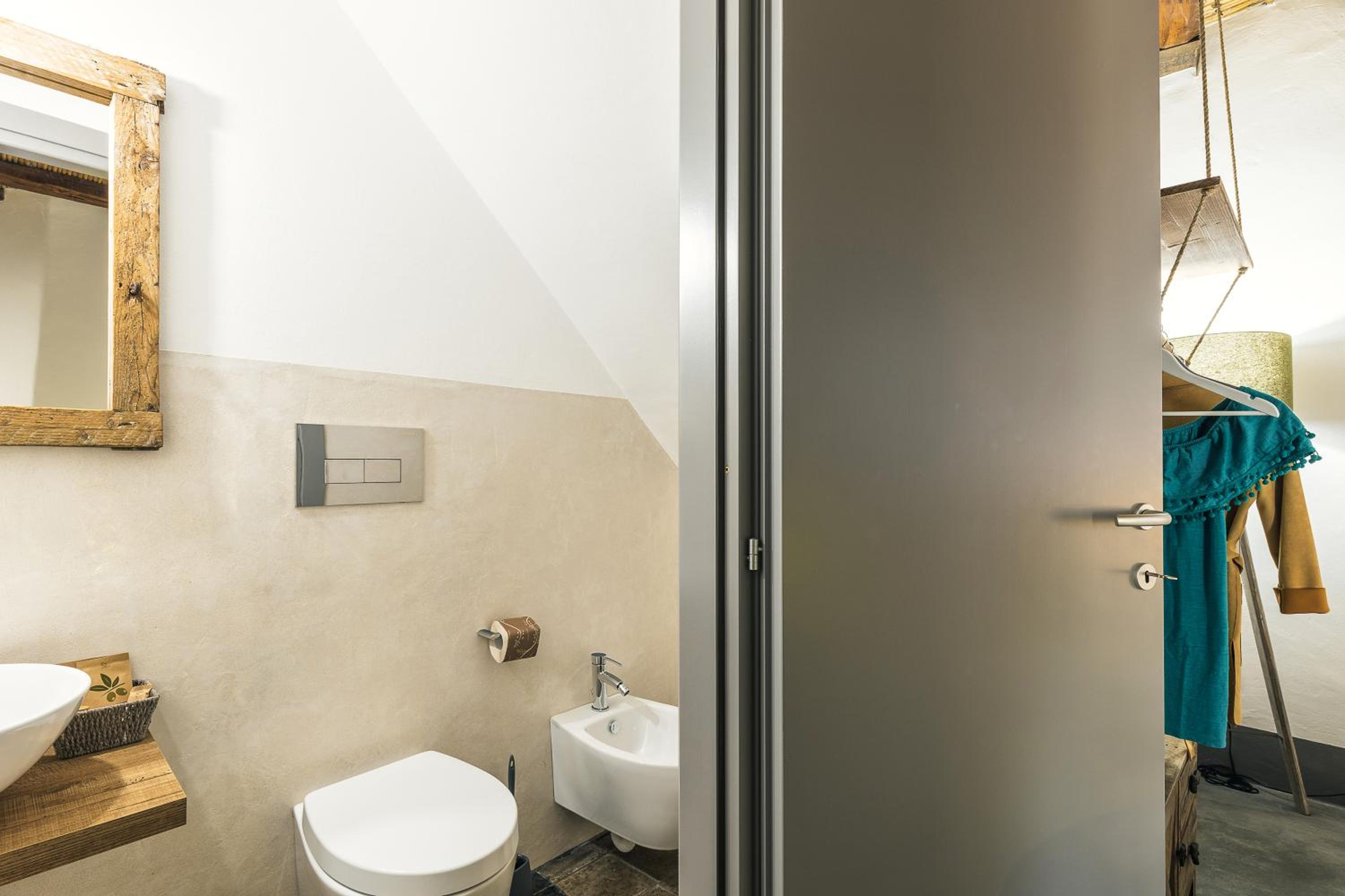 Small Double Room photo 2