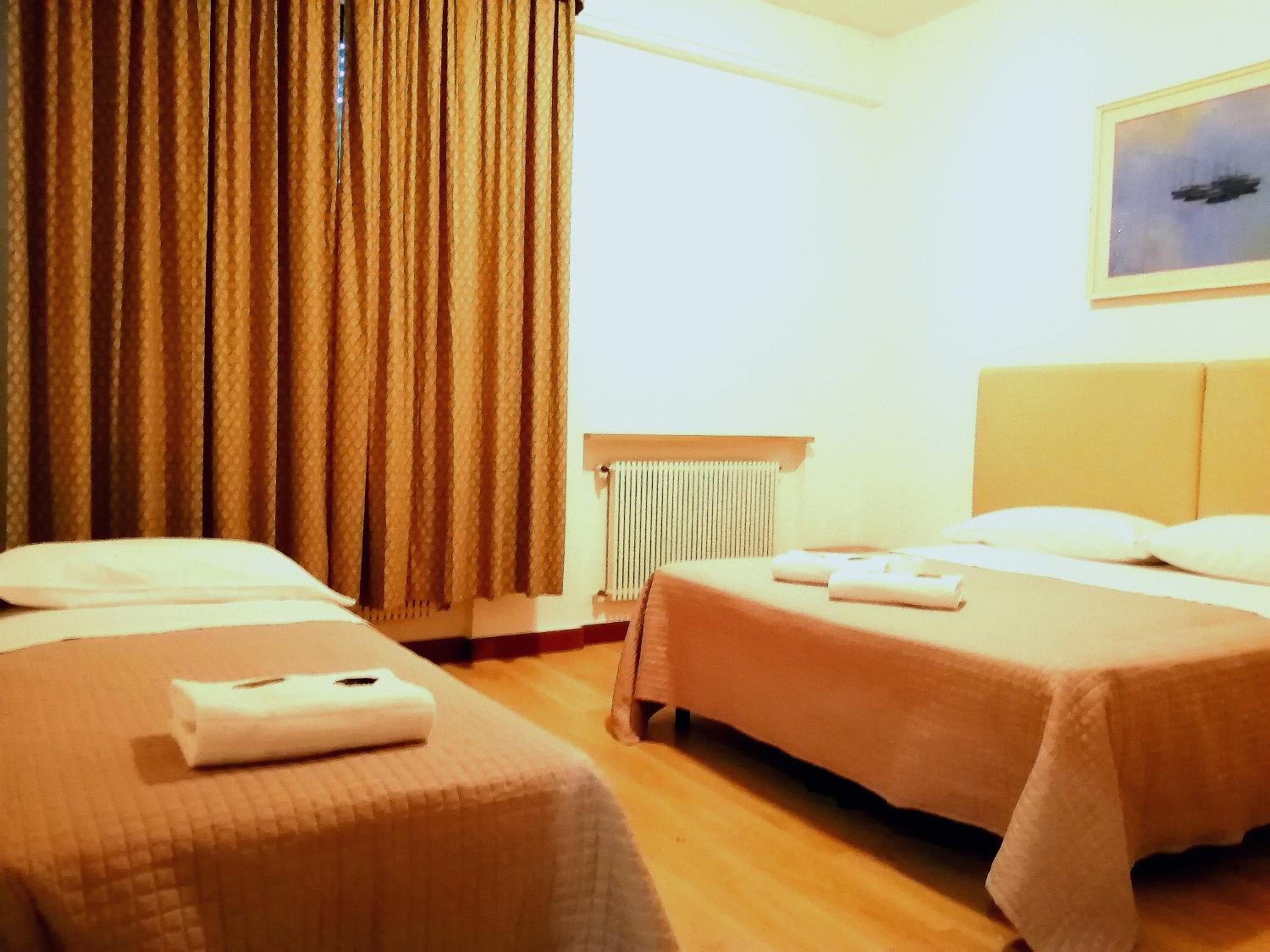 Basic Triple Room