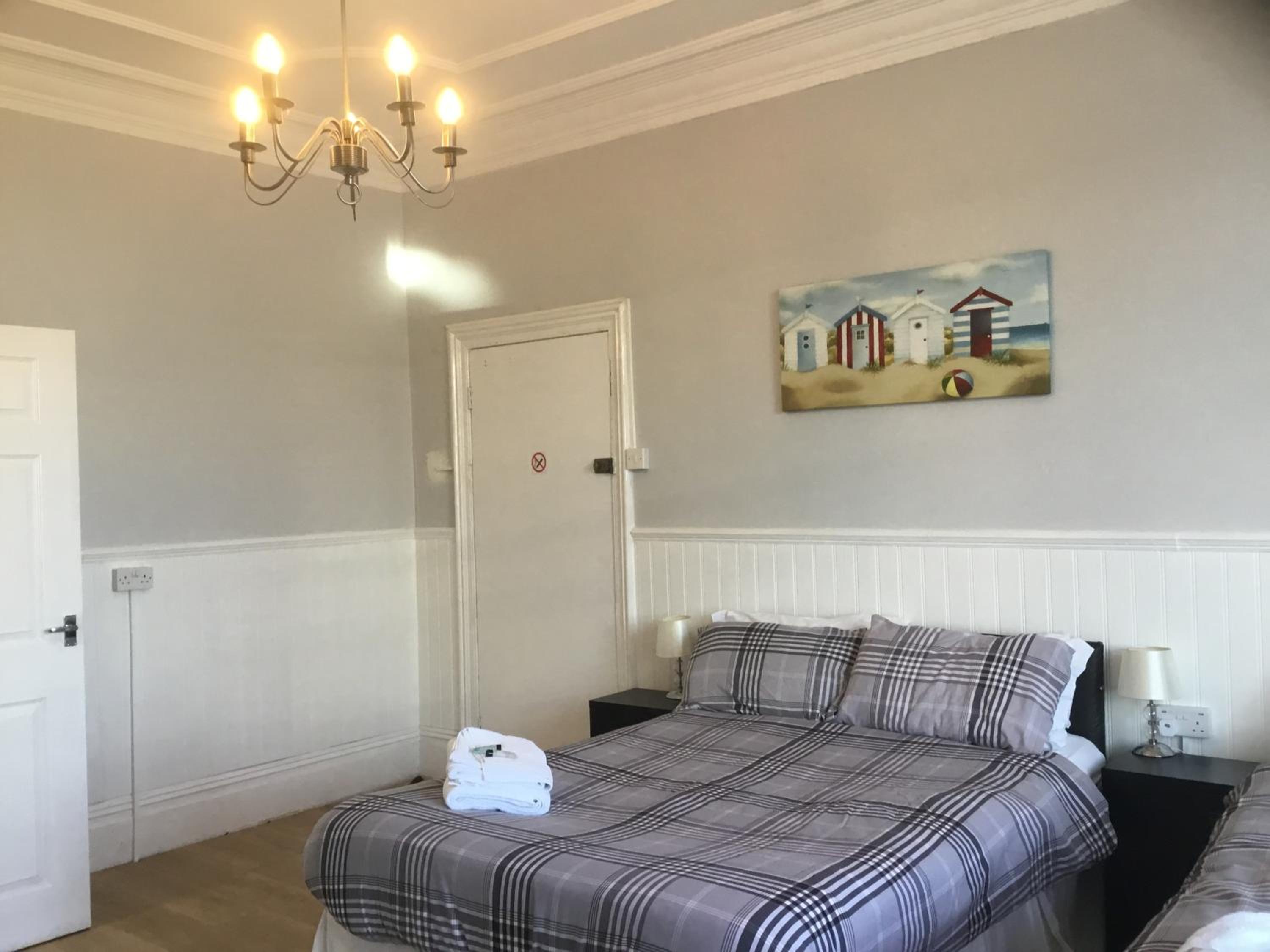 Family Room with Sea View photo 3