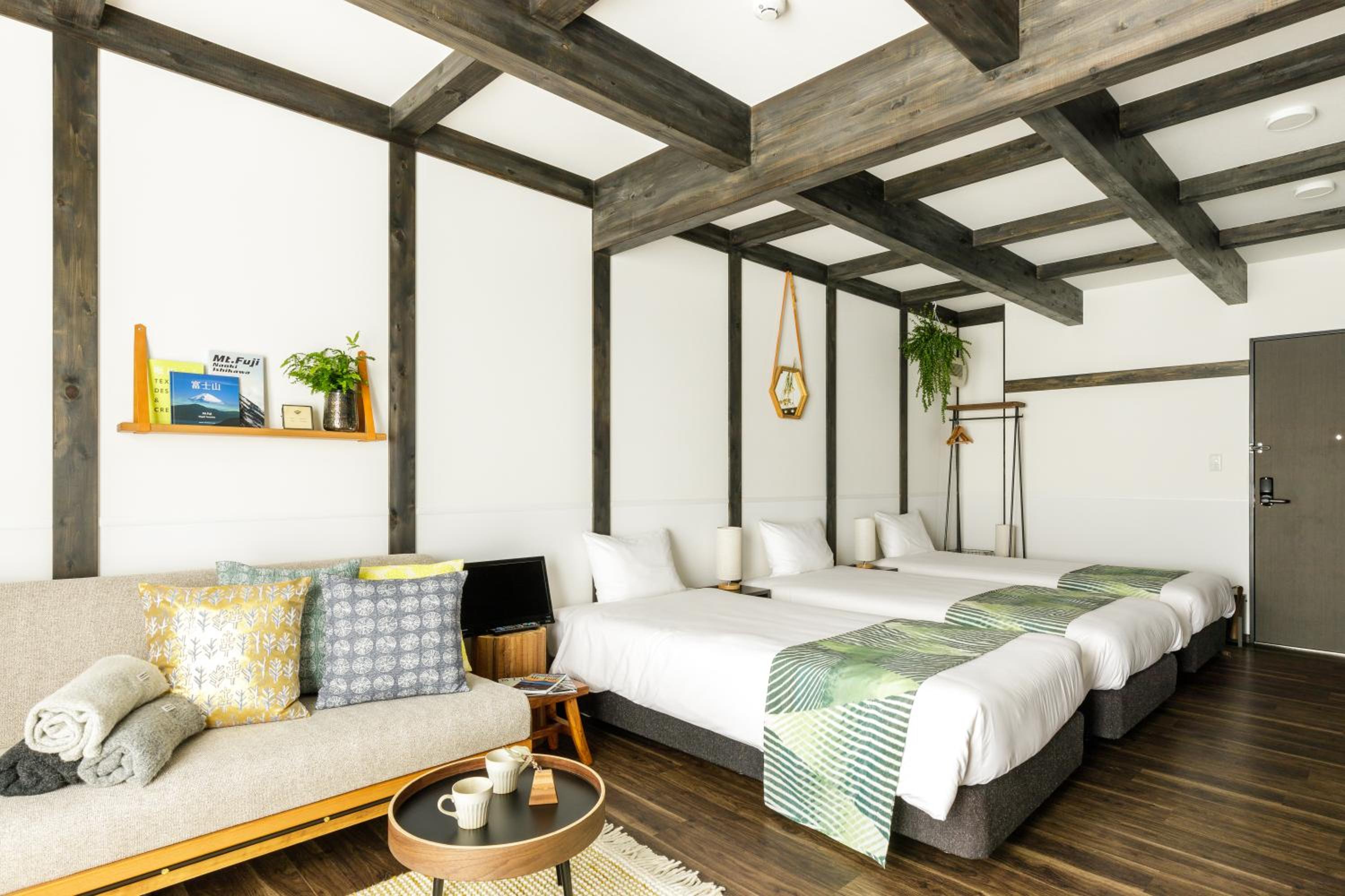 Deluxe Quadruple Room