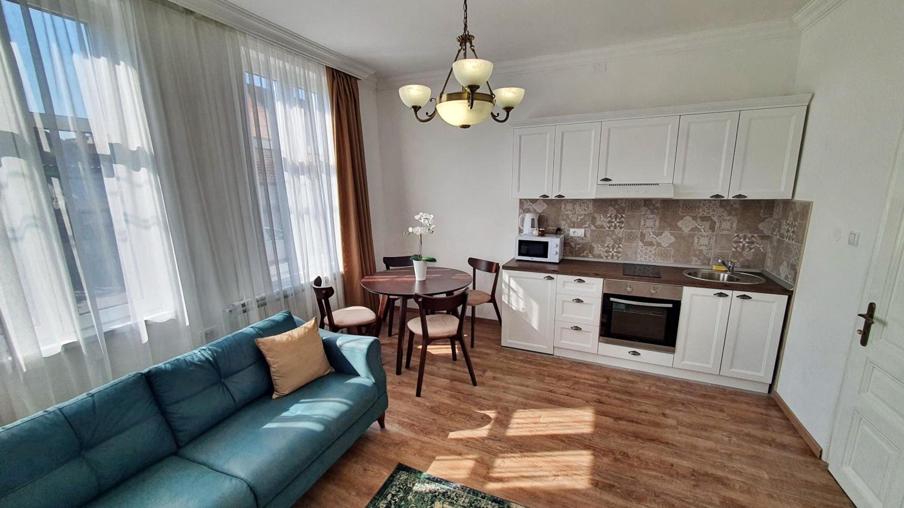 Apartment - Photo 12