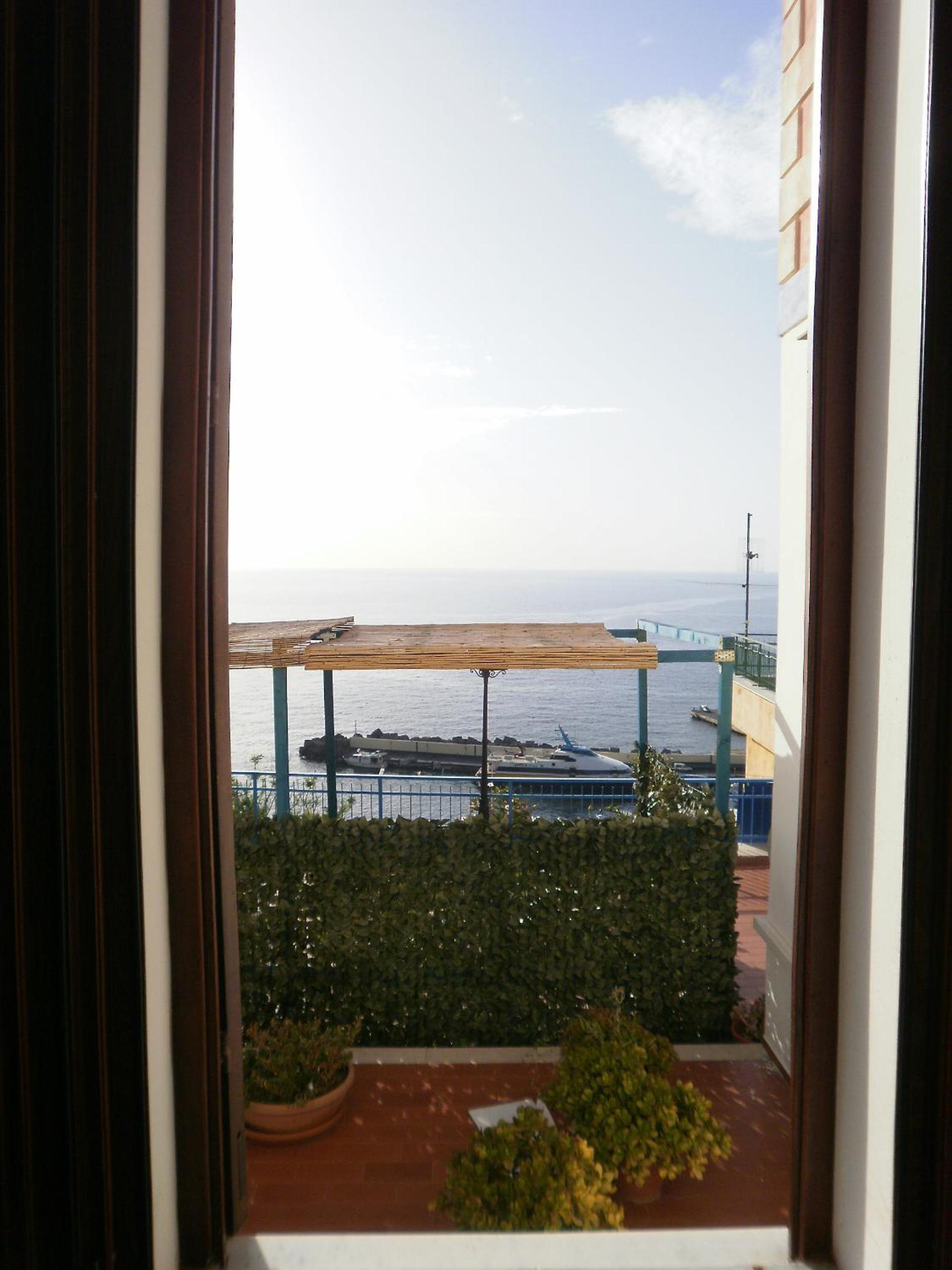 Studio with Sea View photo 3