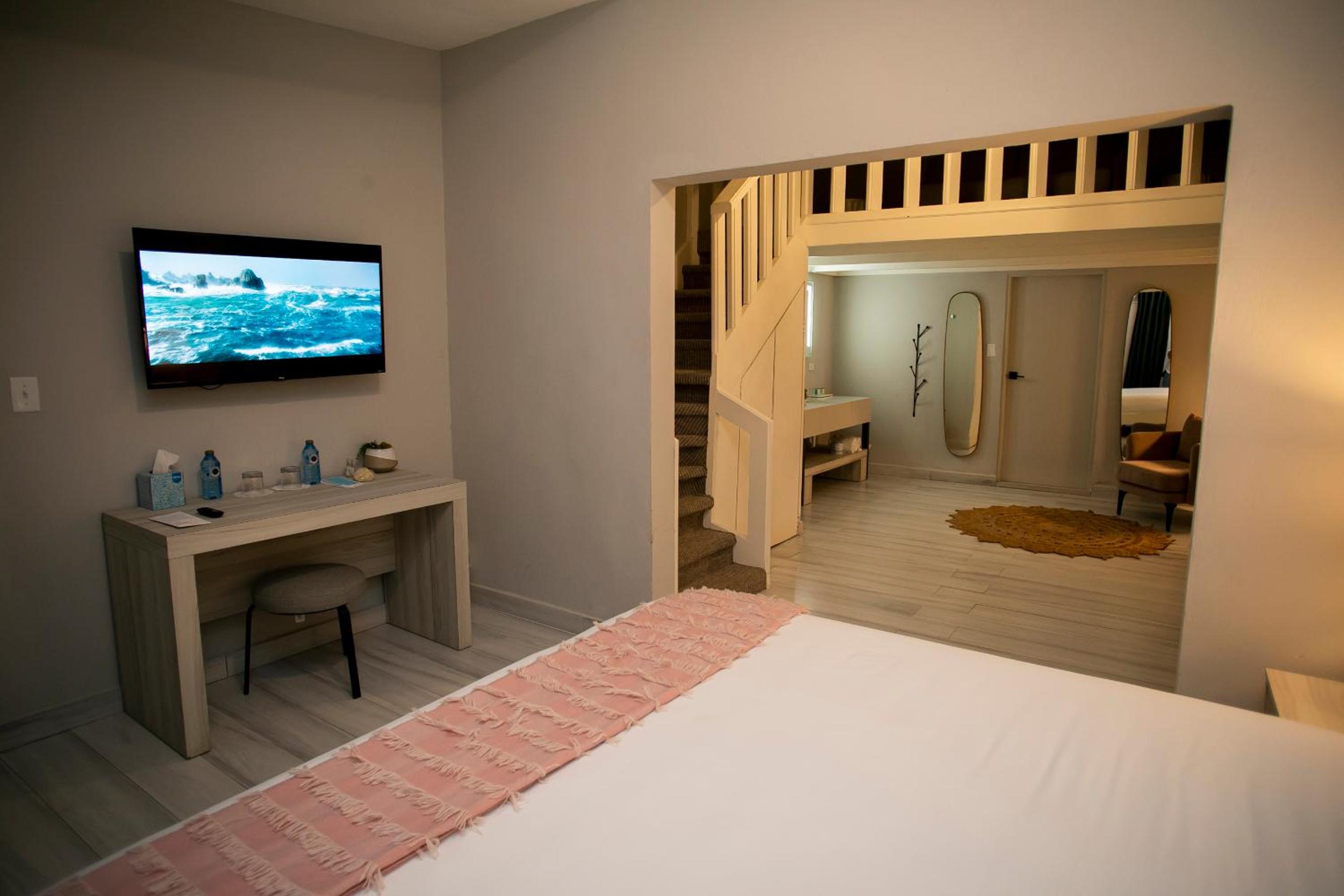 Deluxe Junior Suite