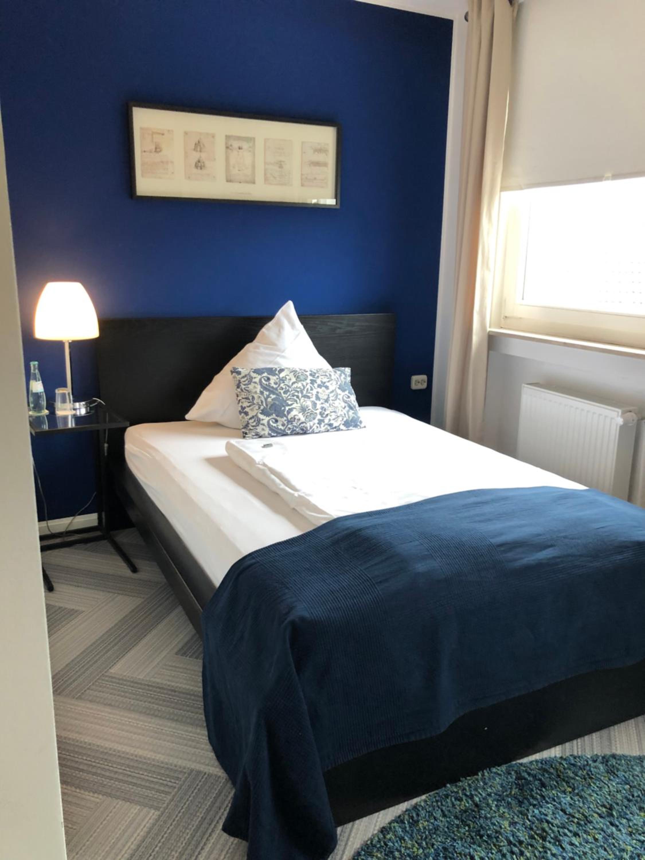 Deluxe Single Room
