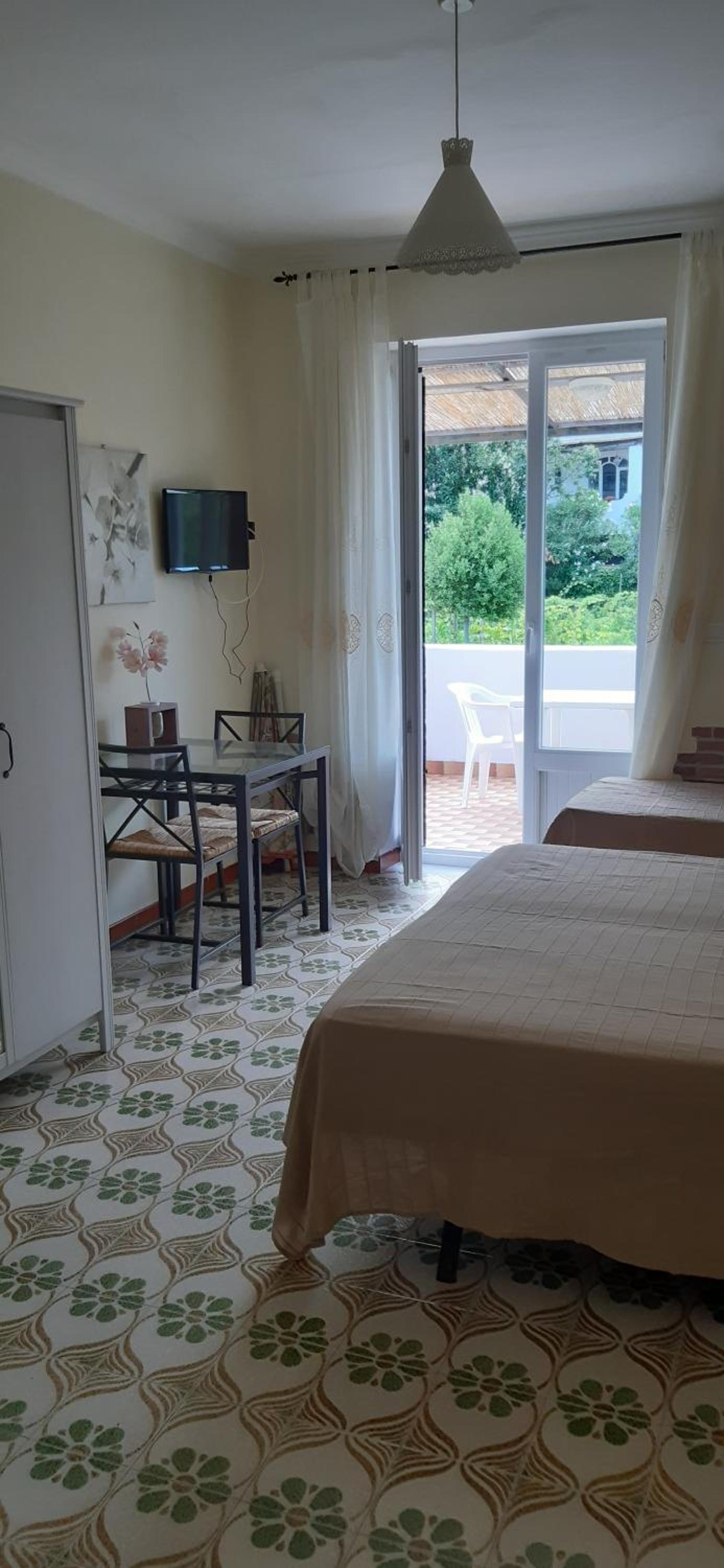 Triple Room with Mountain View