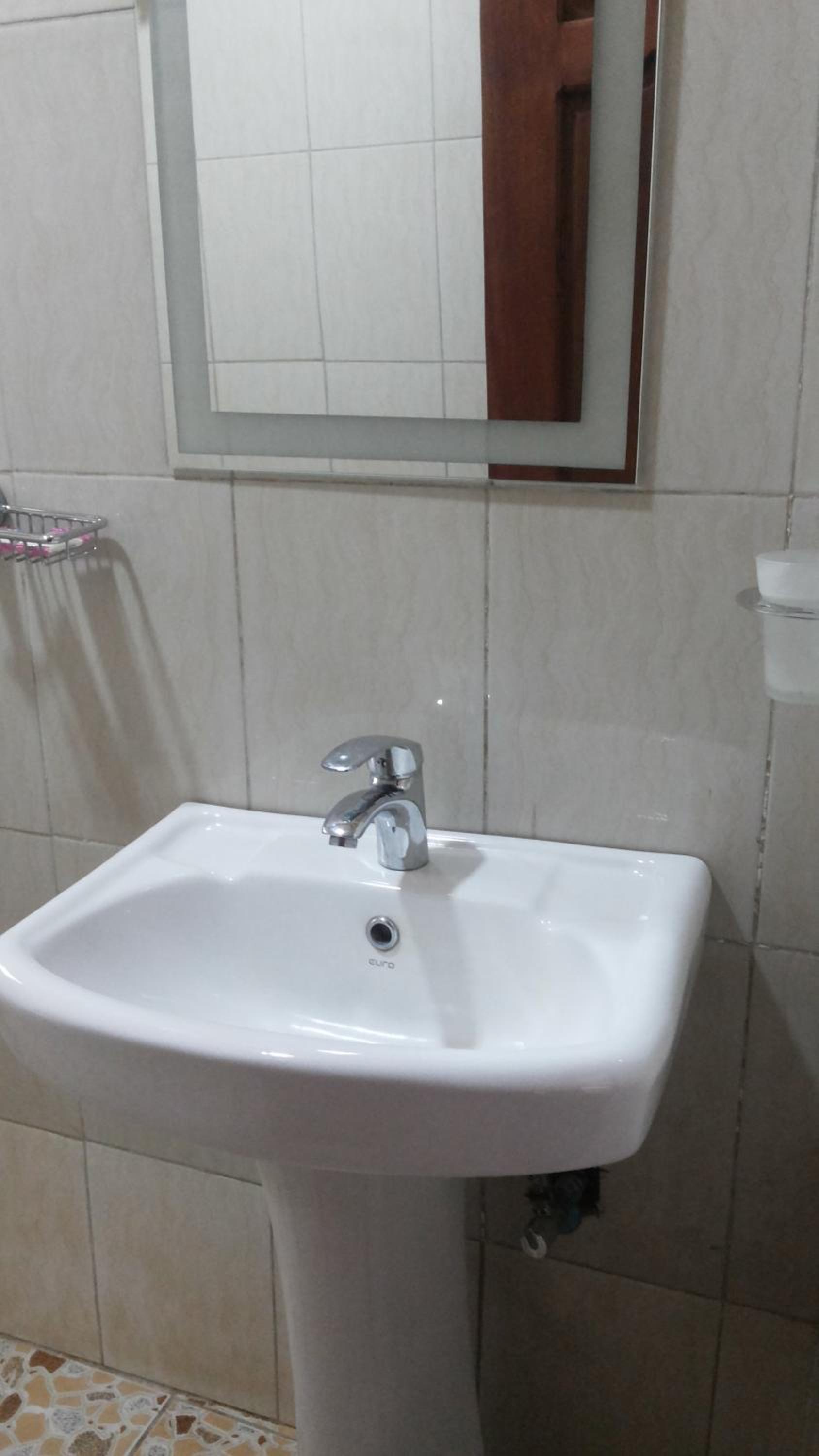 Single Room photo 3
