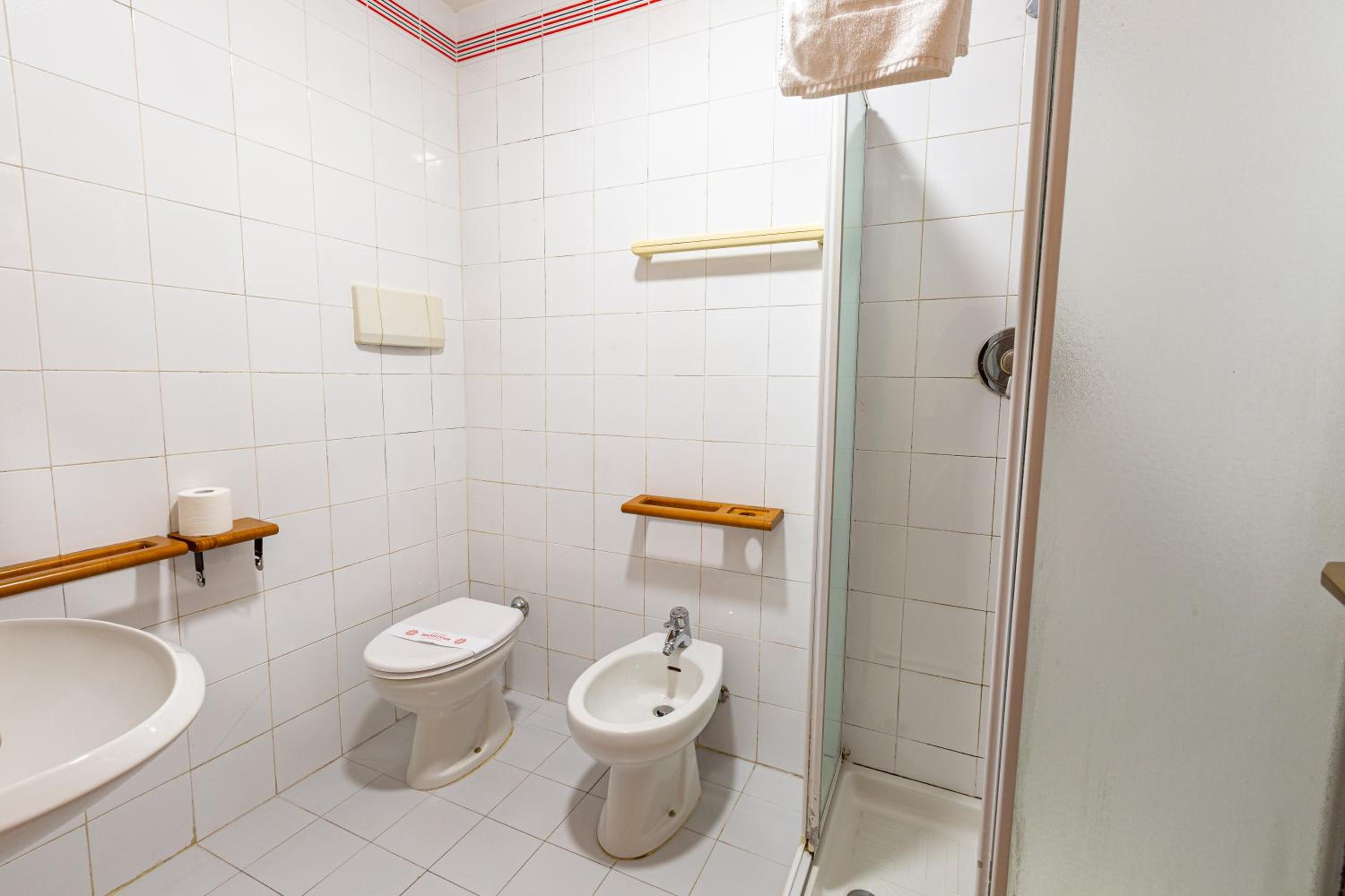 Economy Double or Twin Room photo 1