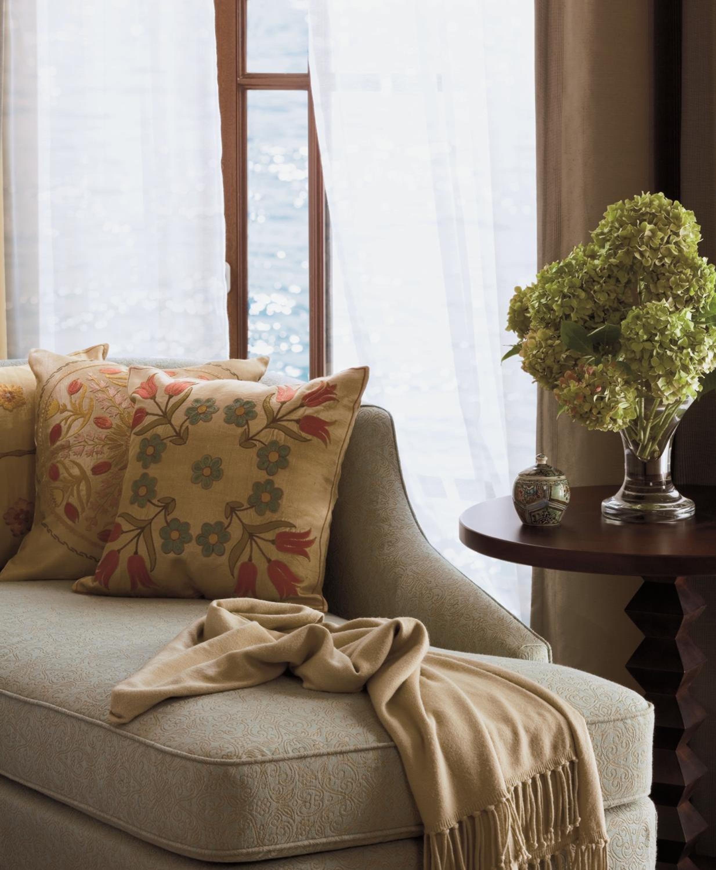 Palace Bosphorus Room King Bed photo 2