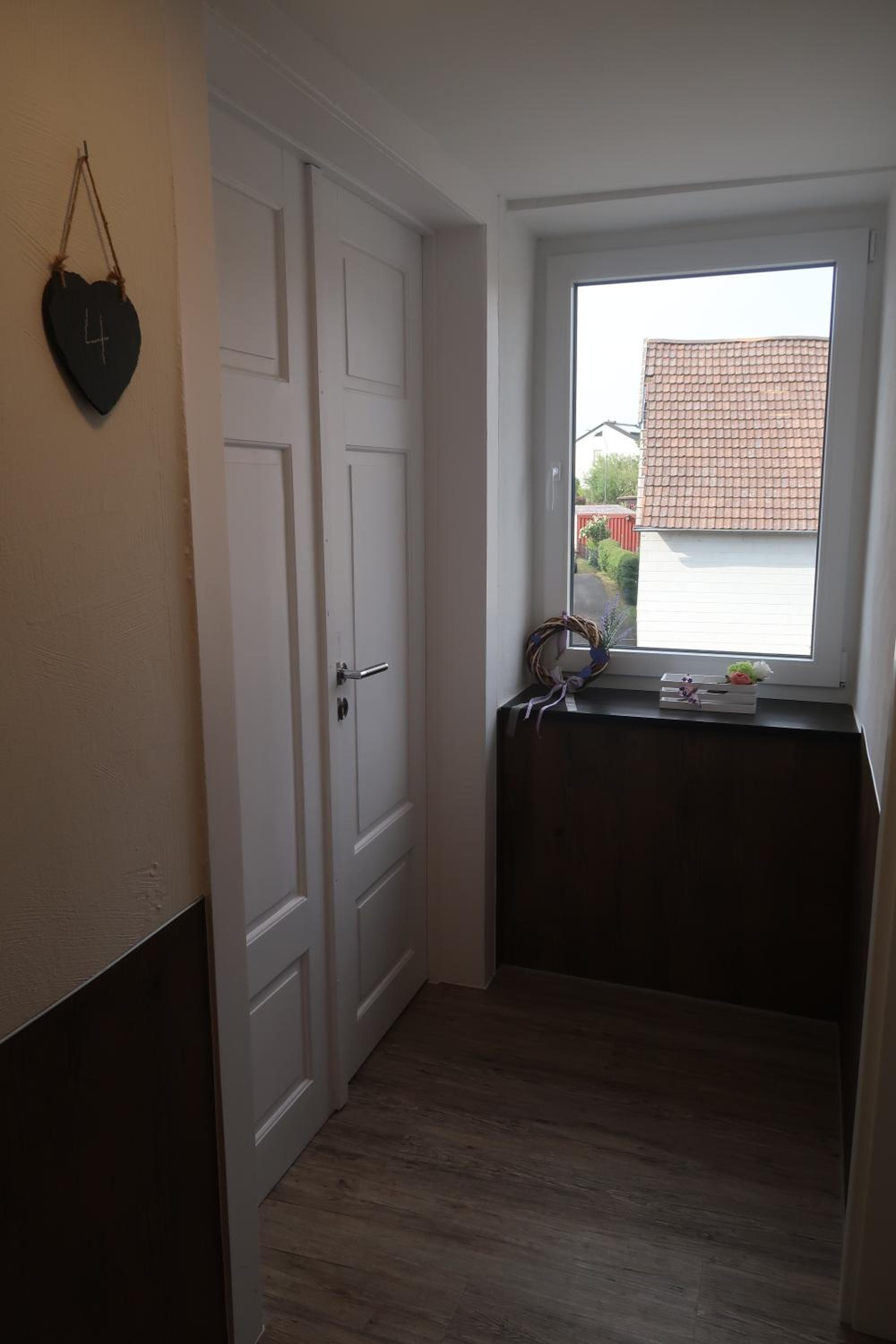Double Room with Private Bathroom - Photo 3