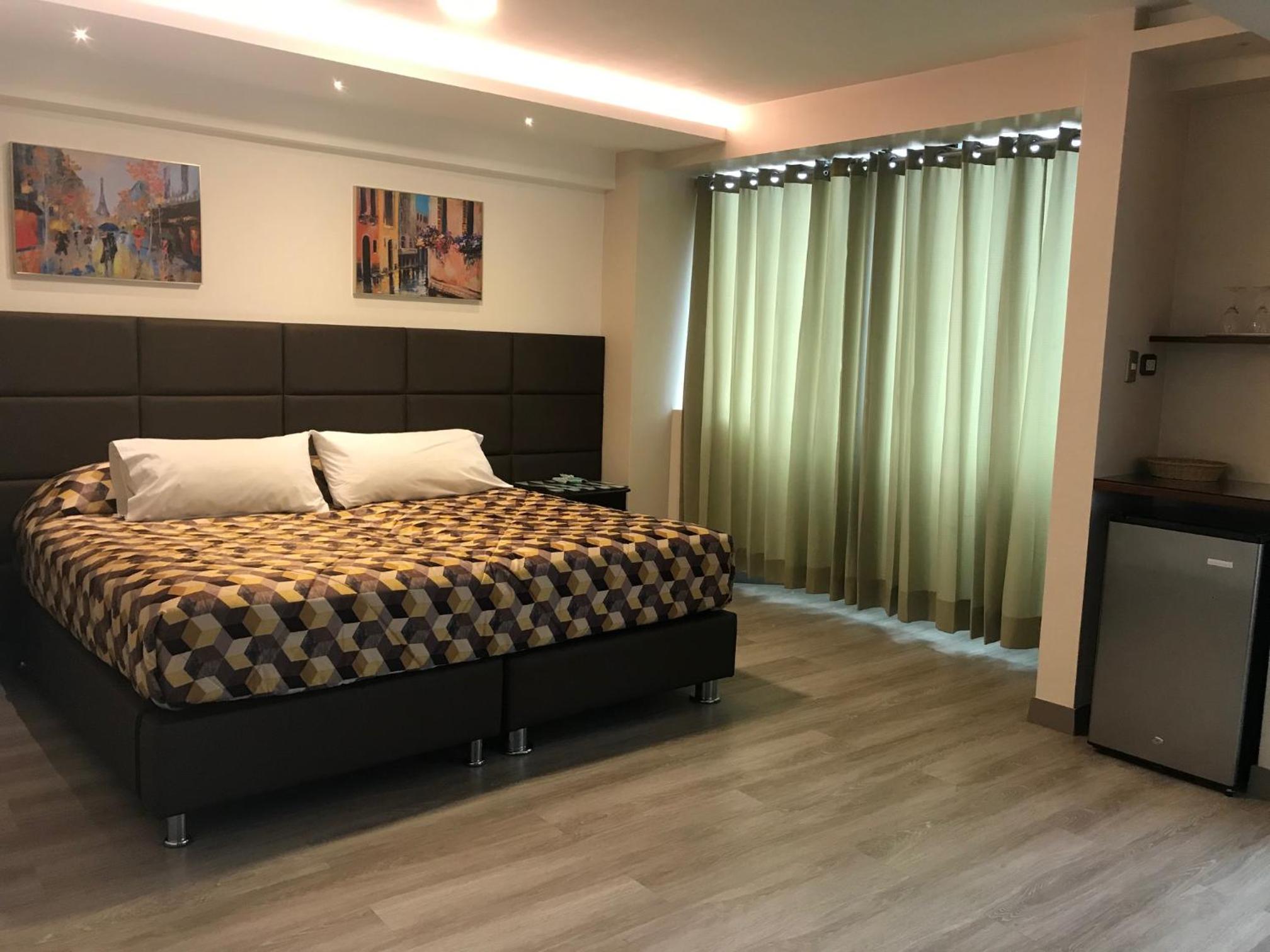 Executive Suite photo 2
