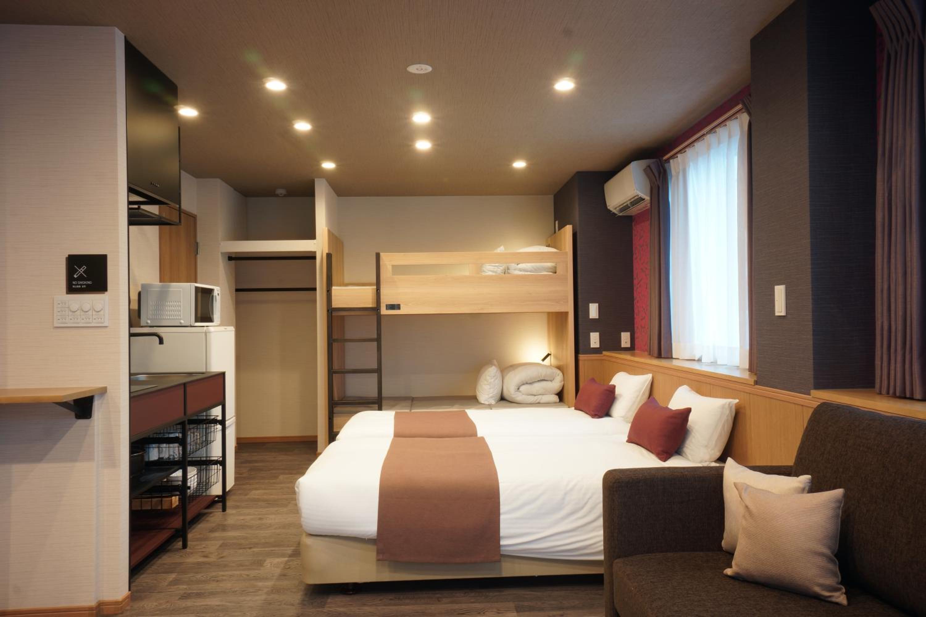 Quintuple Room photo 3
