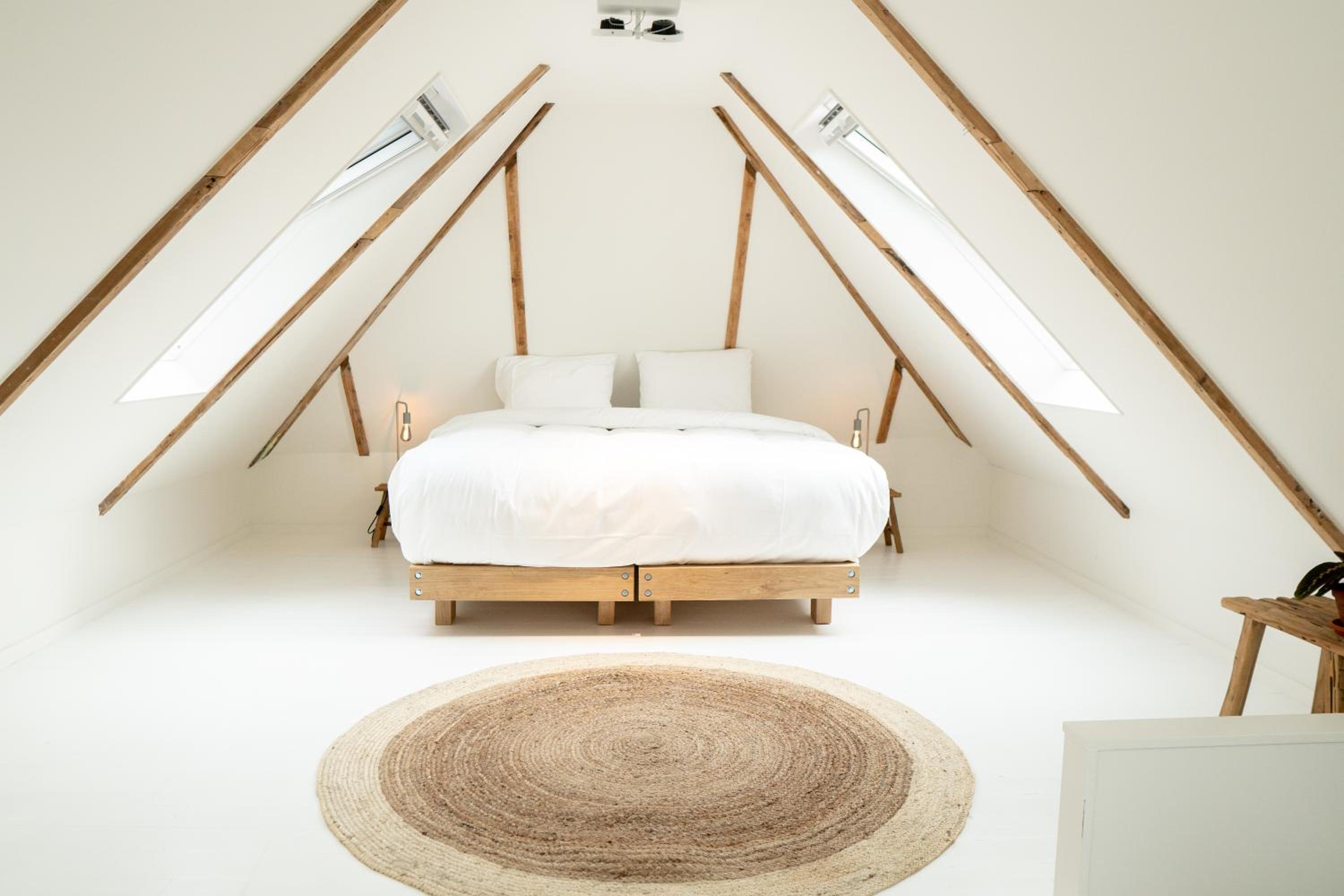 Apartment - Split Level