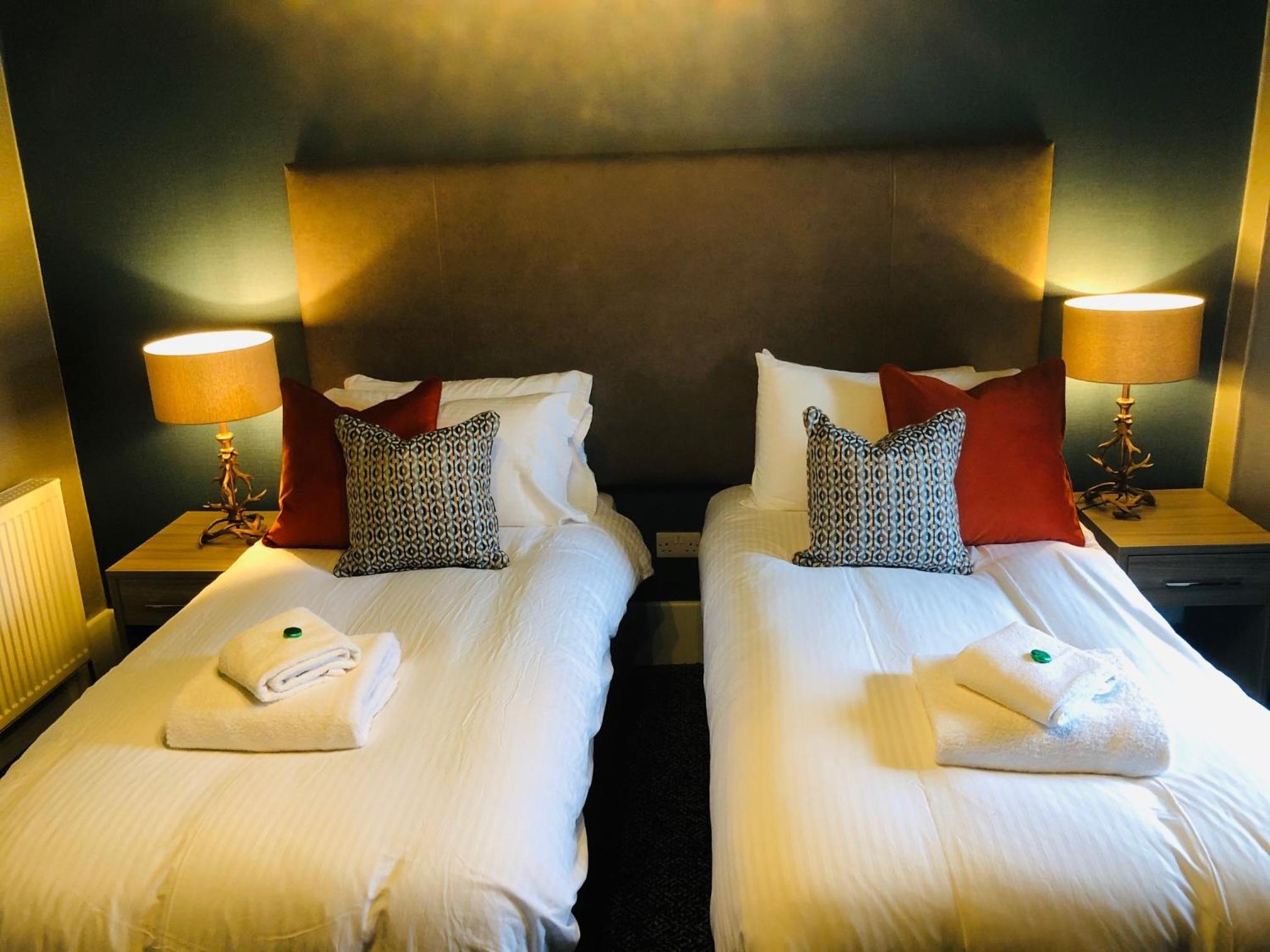 Standard Double or Twin Room photo 3