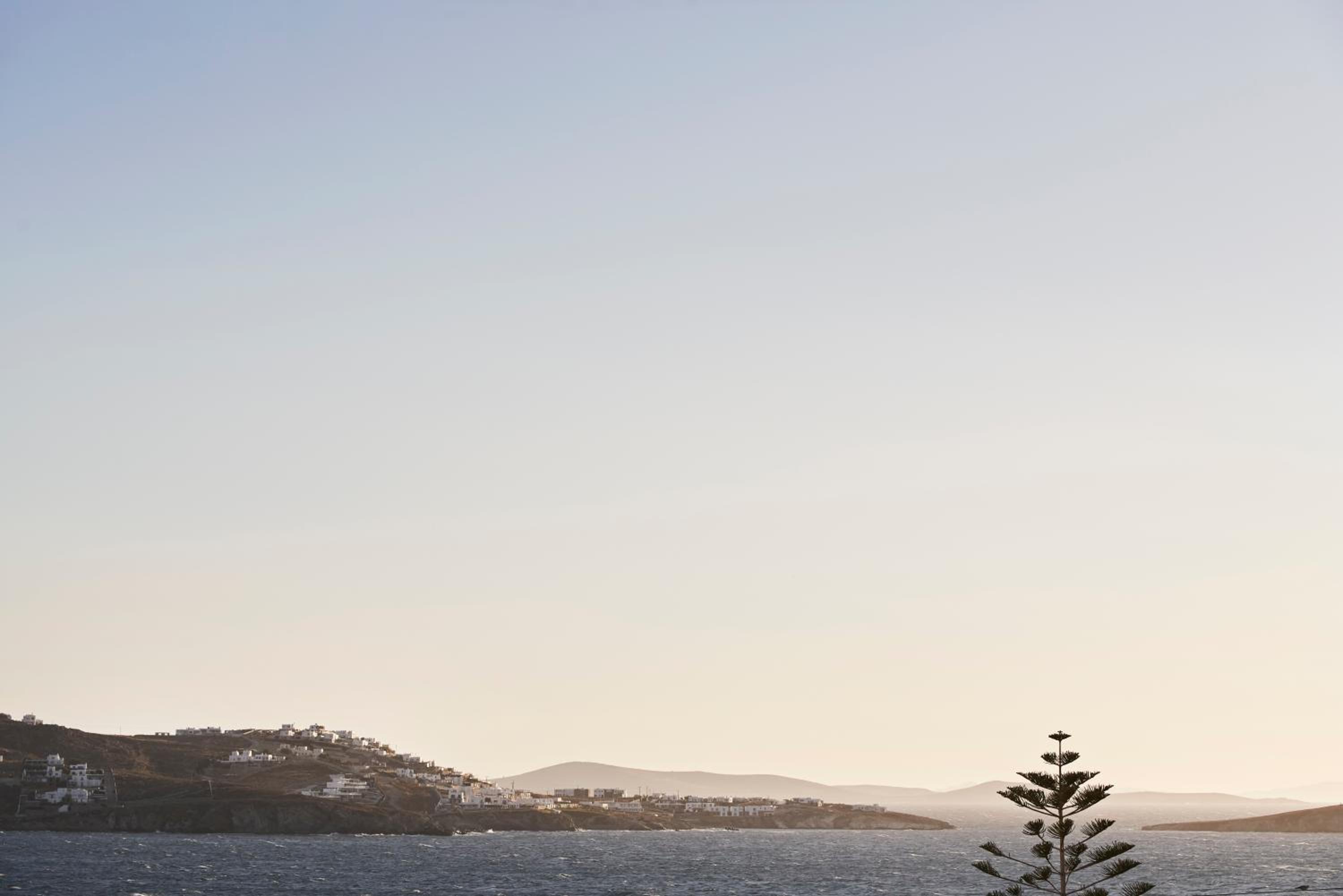 Deluxe Double Room with Side Sea View - Photo 18