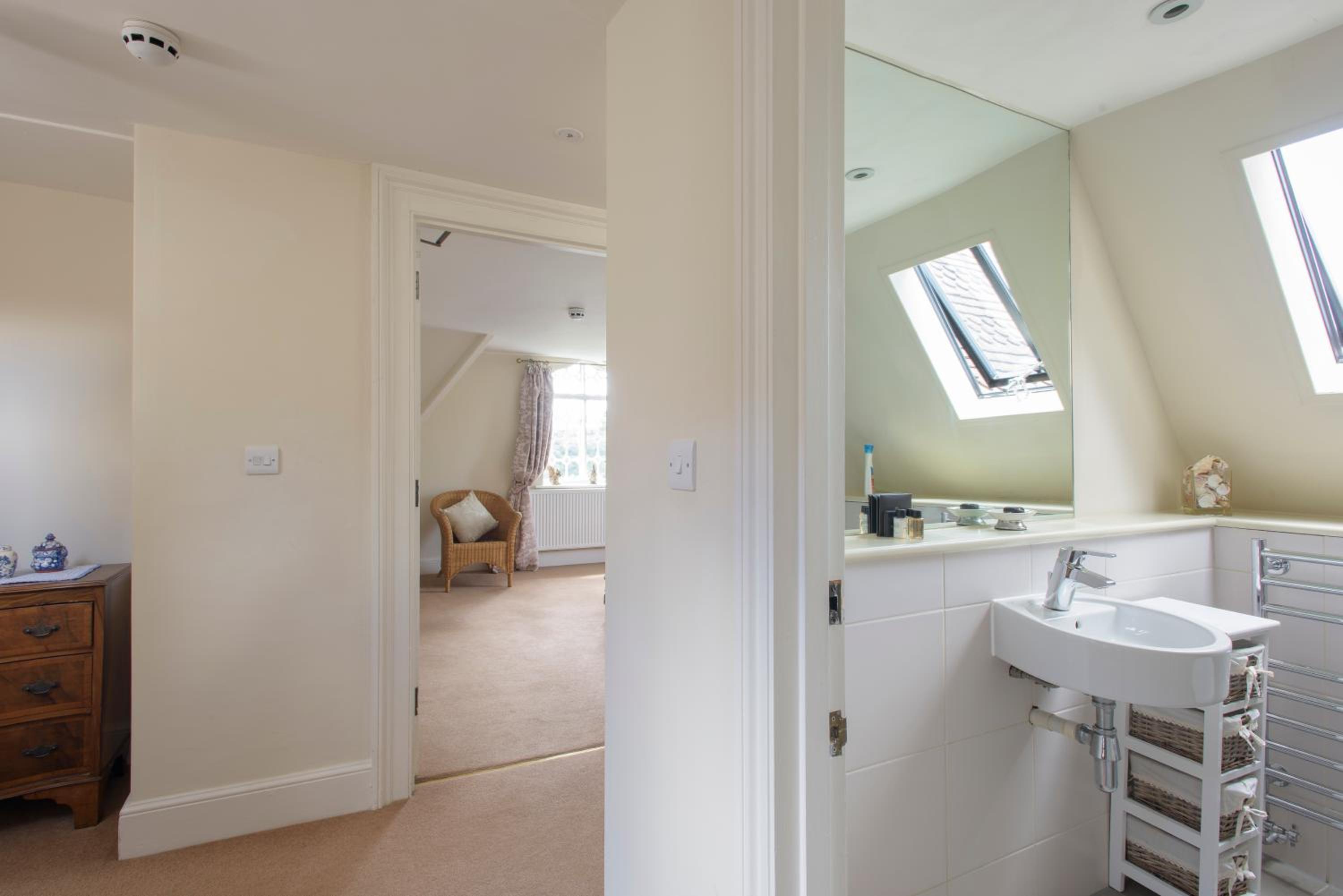 Two-Bedroom Suite - Photo 11