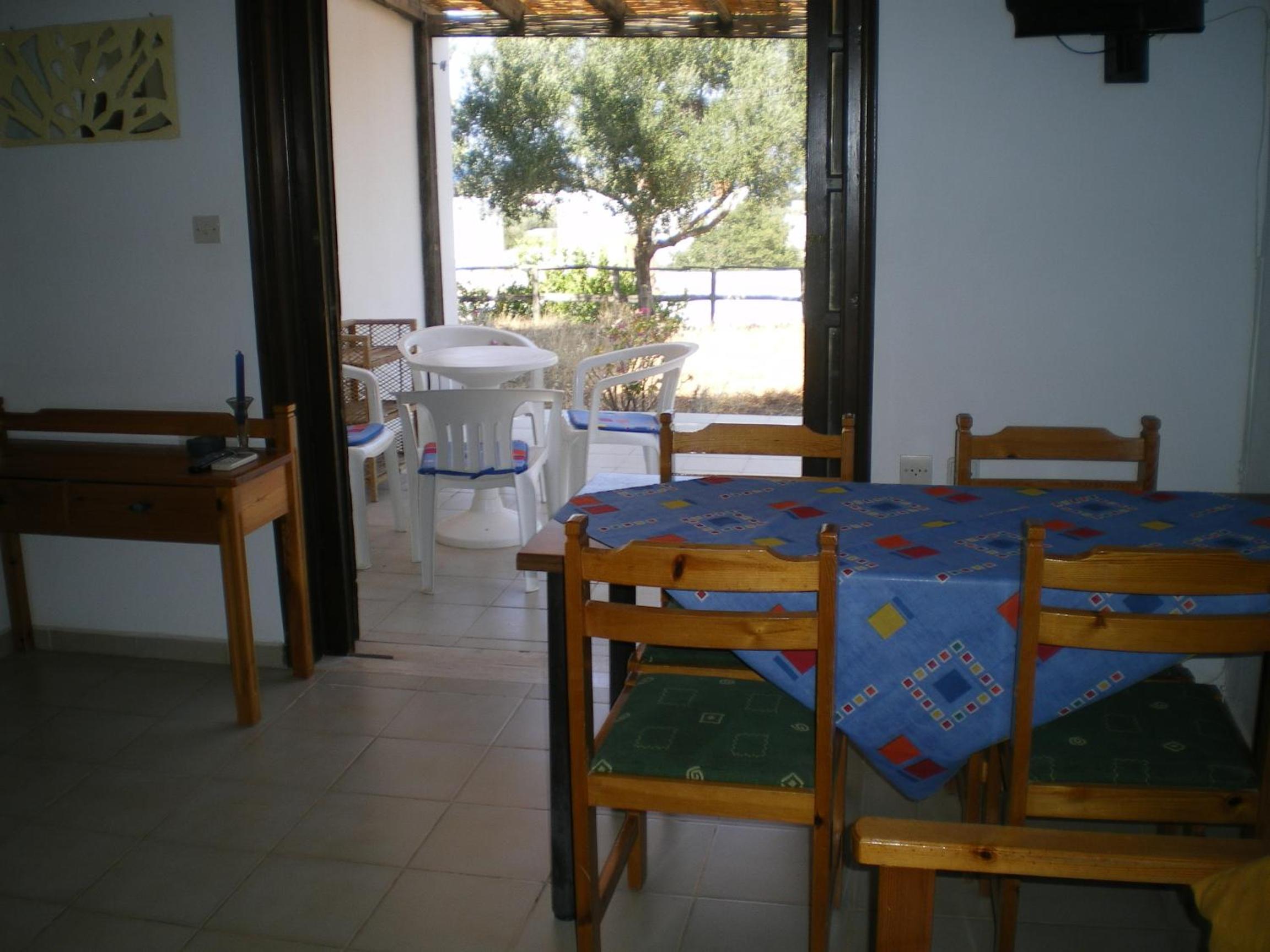 Two-Bedroom Apartment - Photo 6