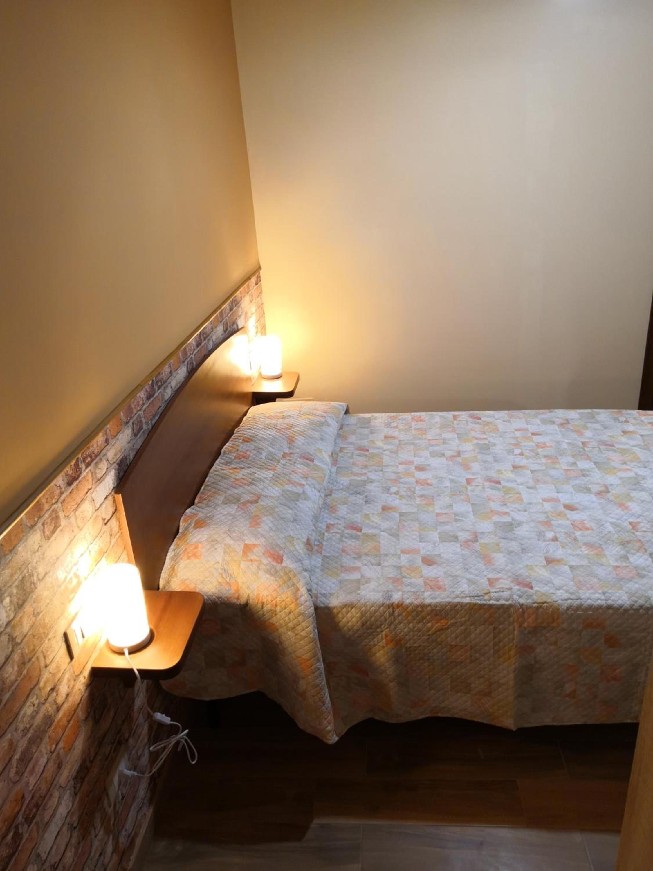 Double Room with Private Bathroom photo 2