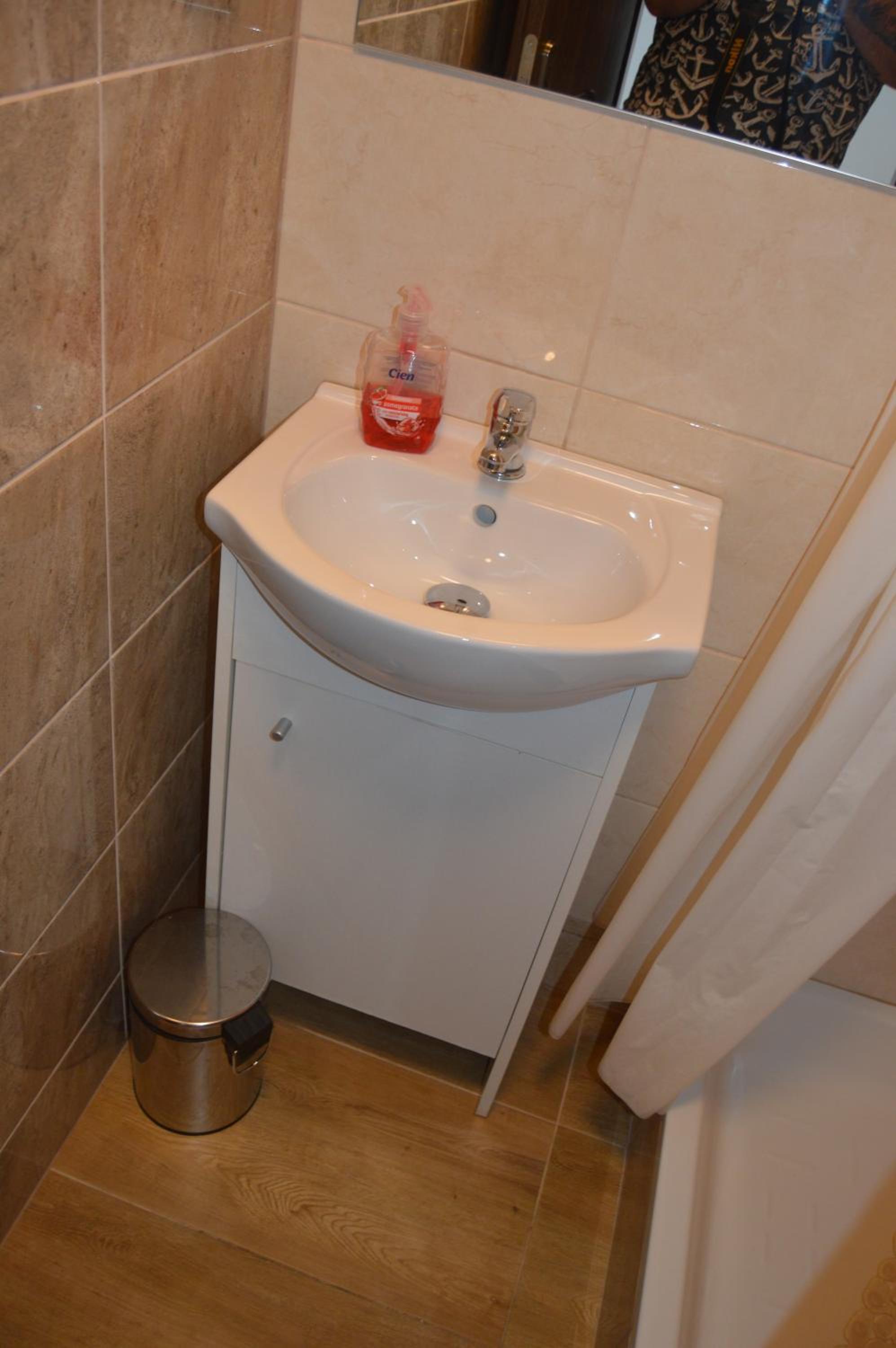 Deluxe Double or Twin Room - Photo 7