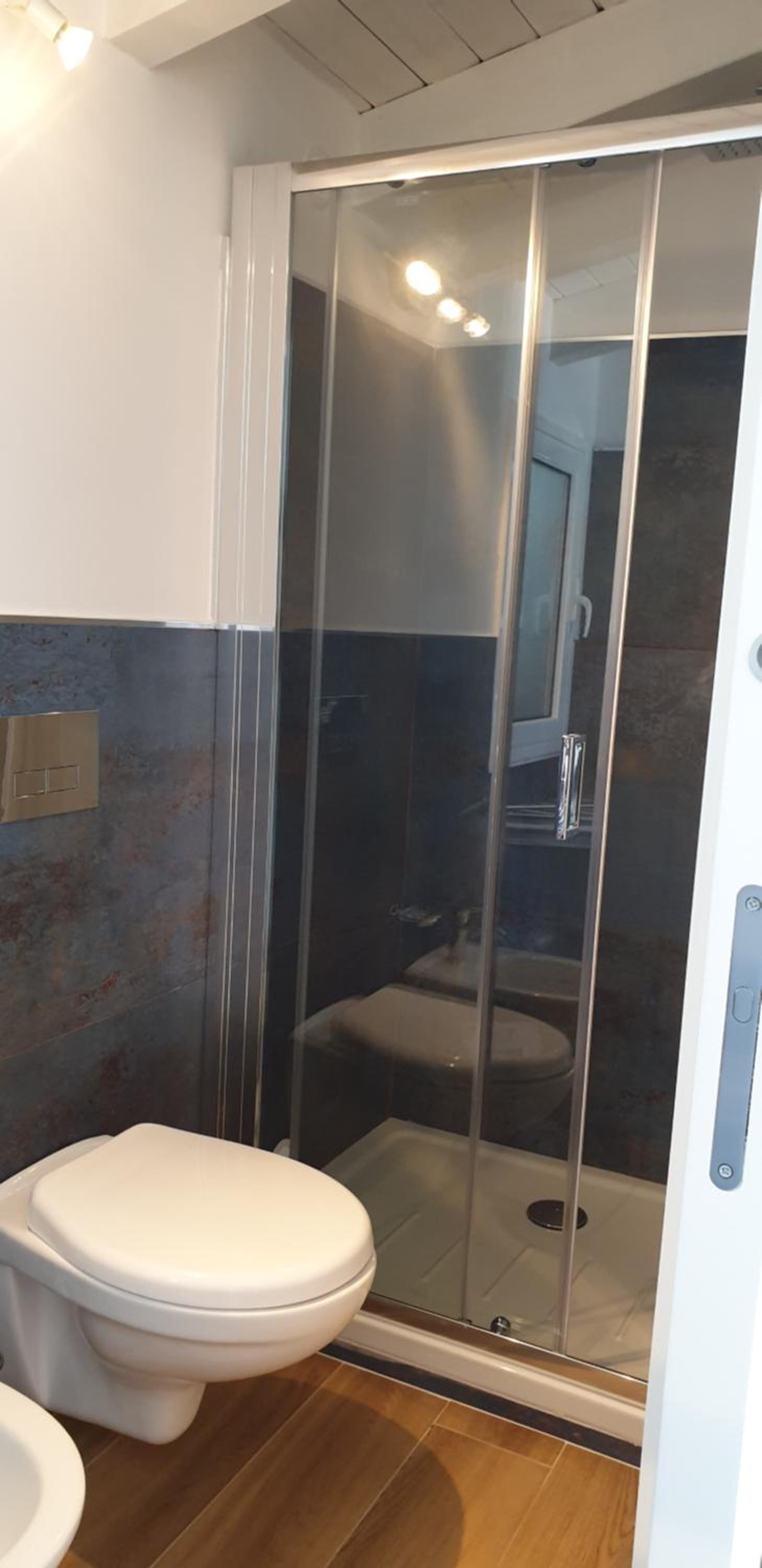 Deluxe Room - Photo 4